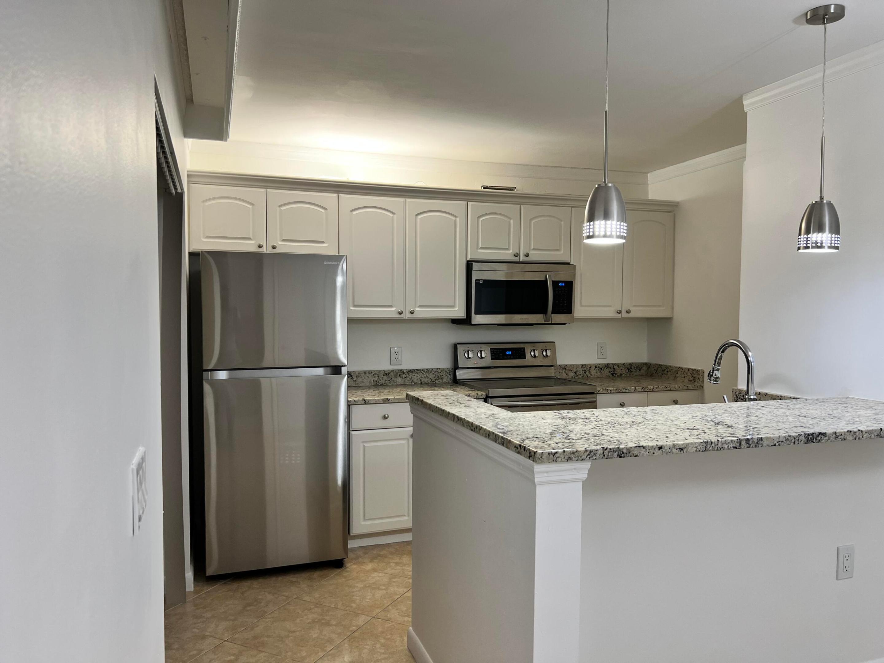 VILLAGE OF SANDALWOOD LAKES 2 - Residential Lease