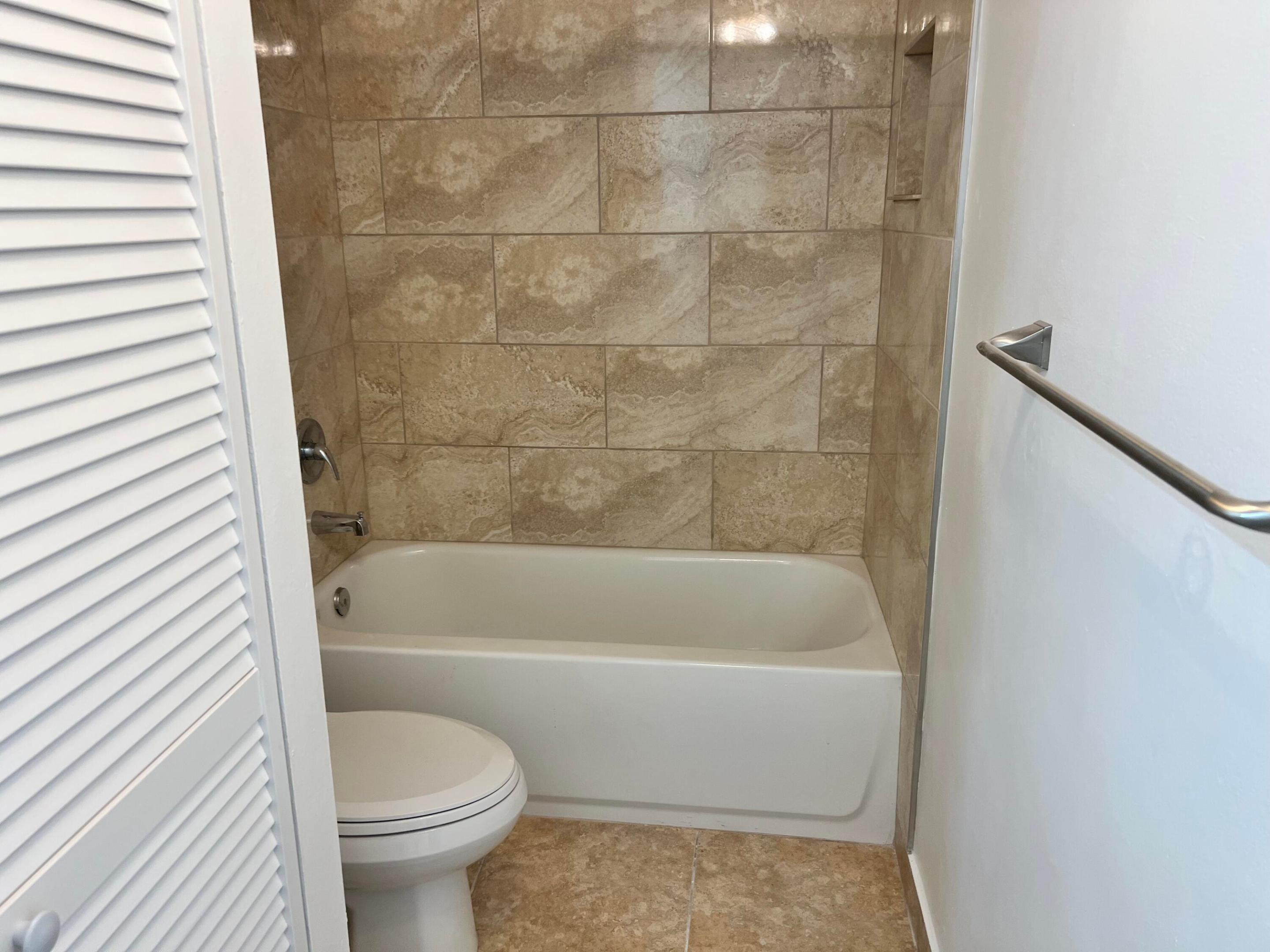 VILLAGE OF SANDALWOOD LAKES 2 - Residential Lease