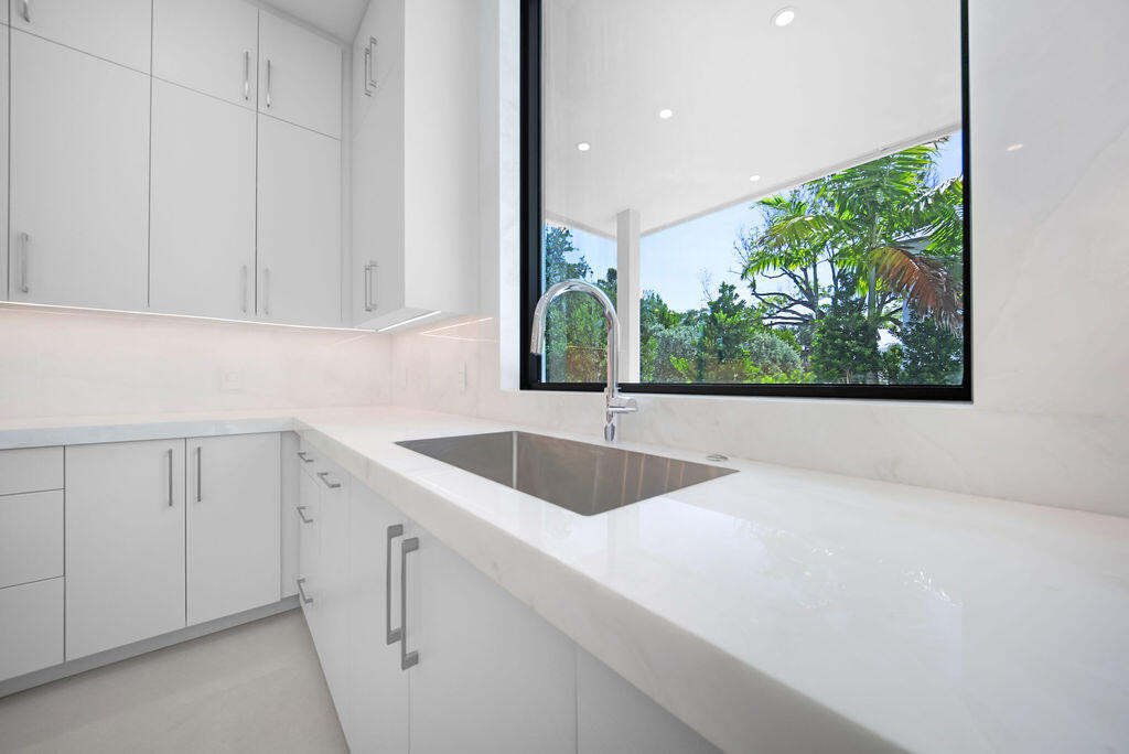 RIO VISTA ISLES - Residential