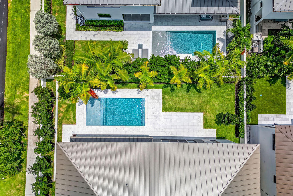 RIO VISTA ISLES - Residential