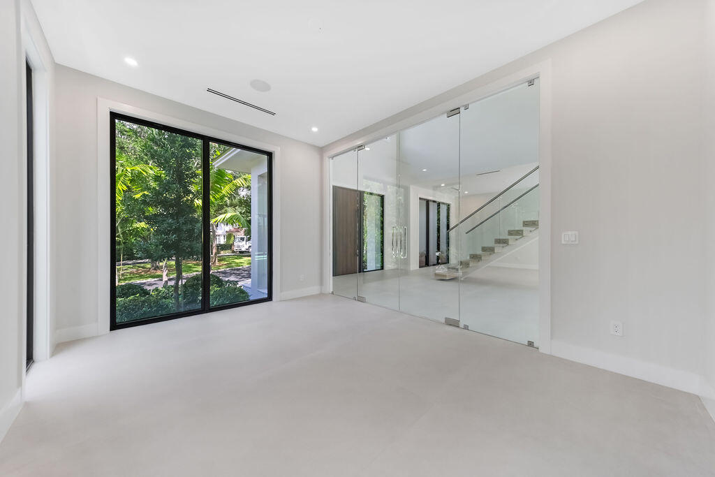 RIO VISTA ISLES - Residential