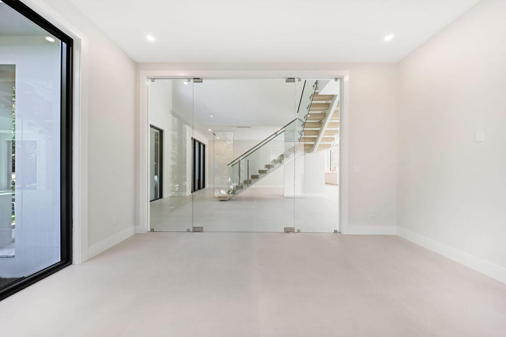 RIO VISTA ISLES - Residential