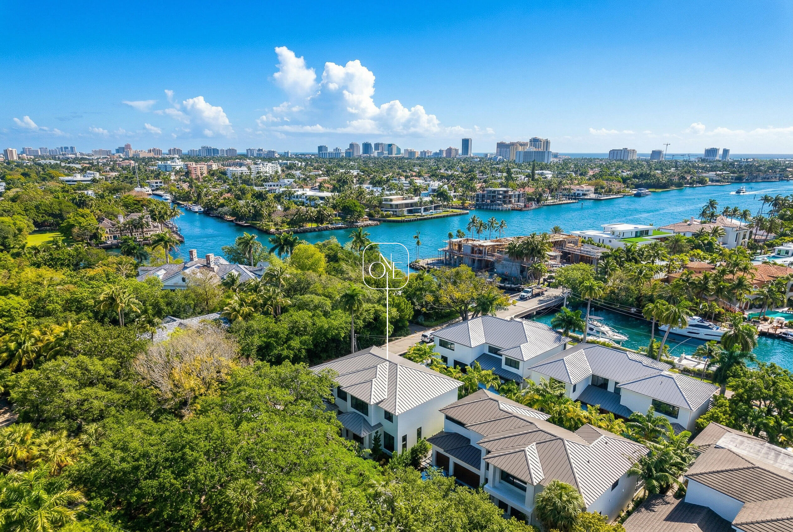 RIO VISTA ISLES - Residential