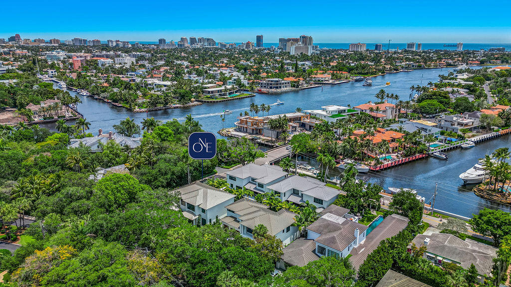 RIO VISTA ISLES - Residential