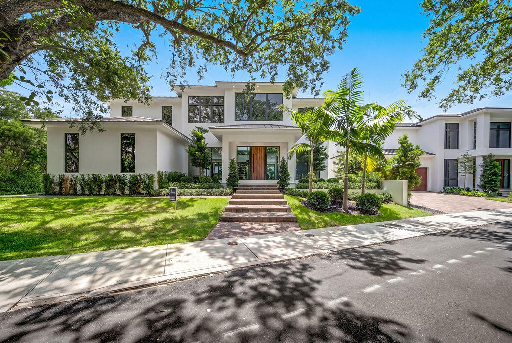 RIO VISTA ISLES - Residential