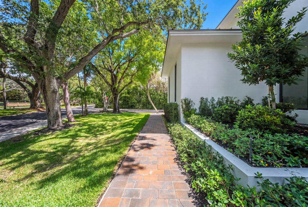 RIO VISTA ISLES - Residential