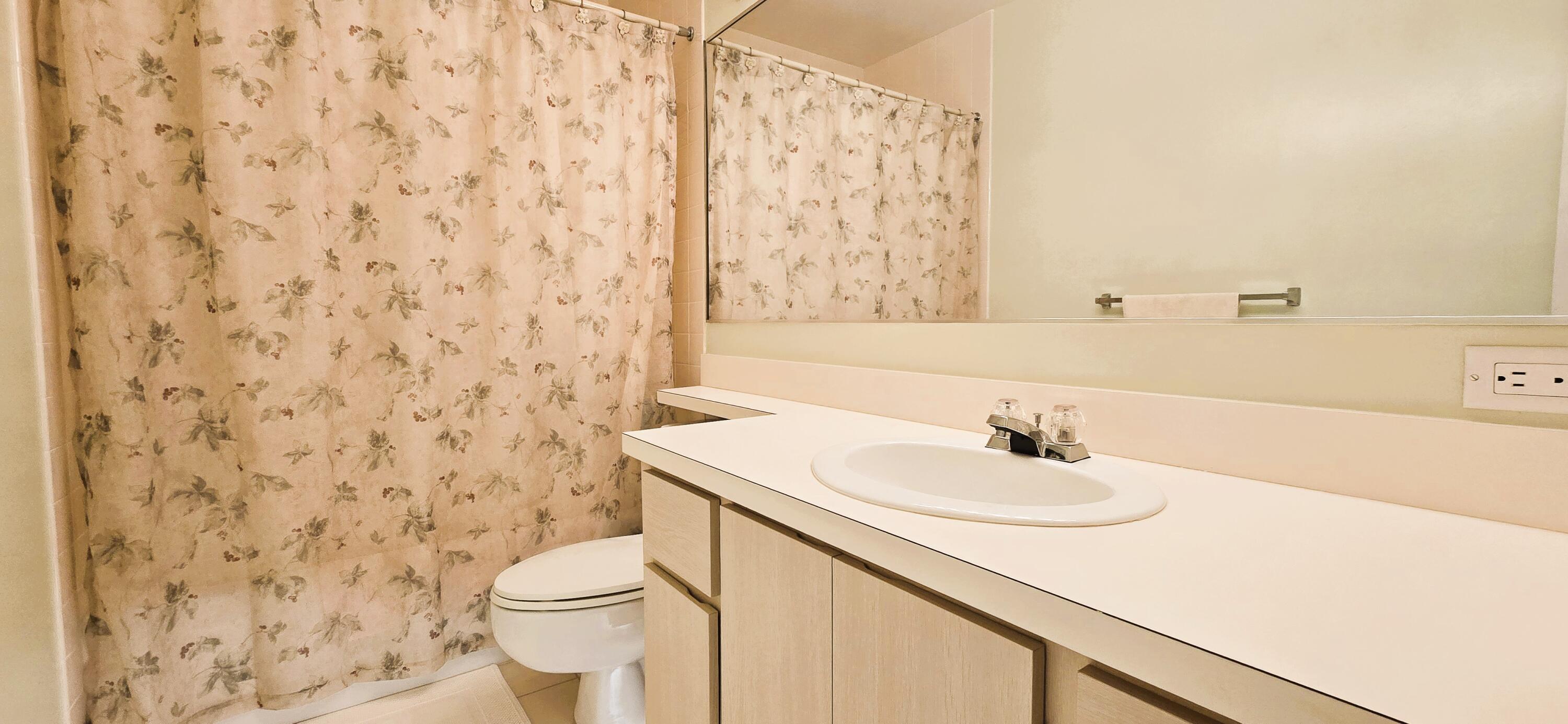 STAMFORD AT THE VILLAGES OF PALM BEACH L - Residential