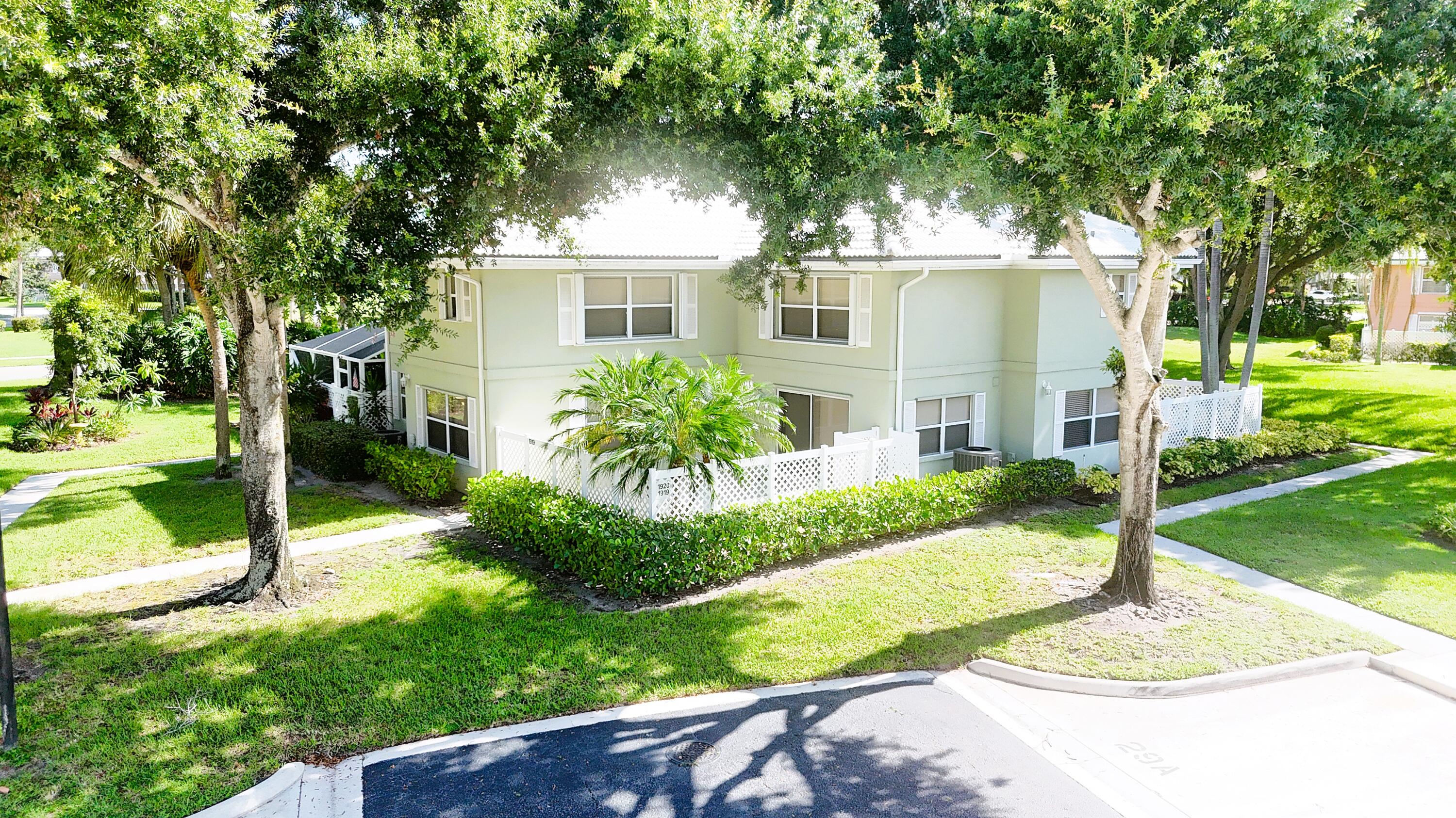 STAMFORD AT THE VILLAGES OF PALM BEACH L - Residential