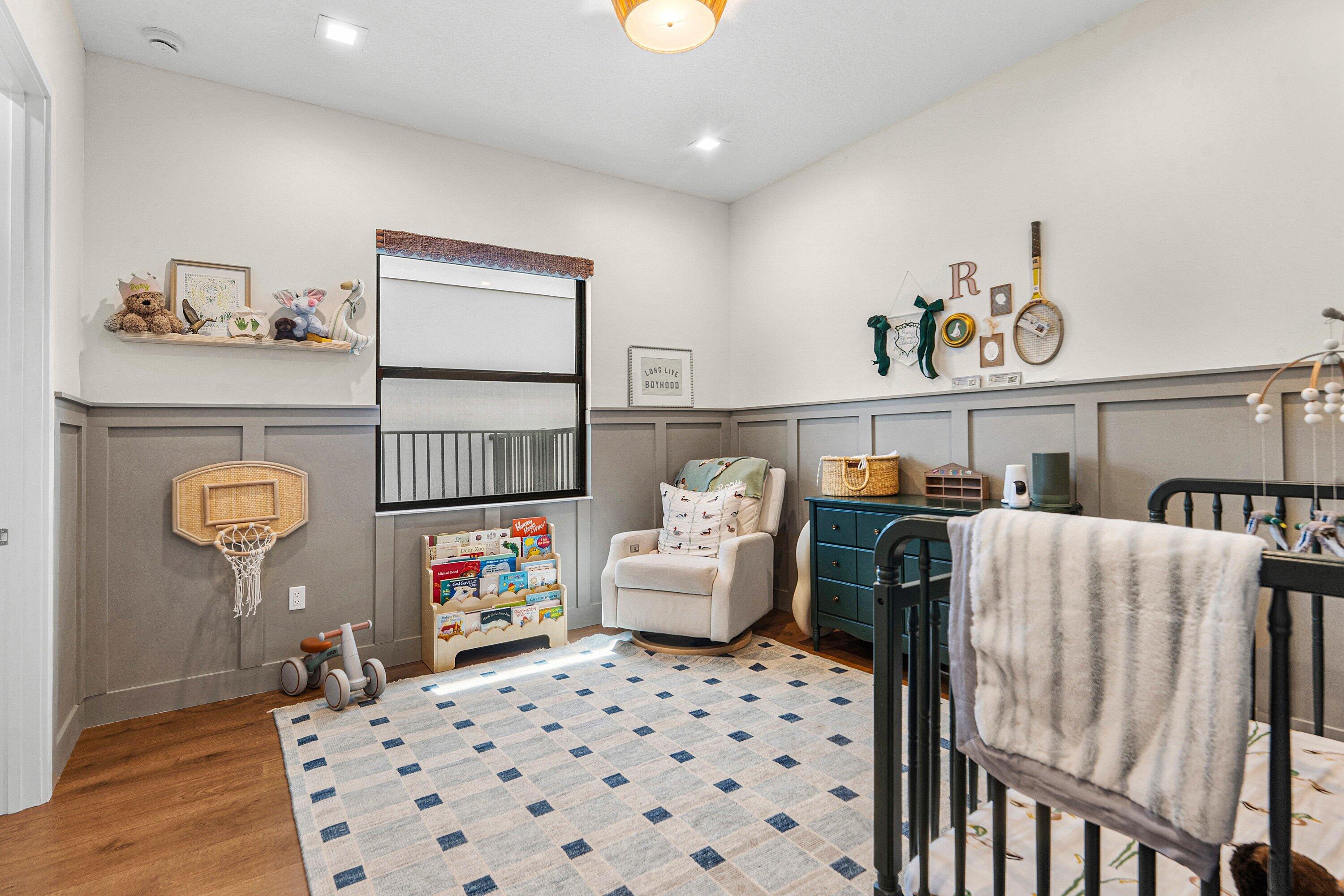 AVENIR POD - Residential Lease