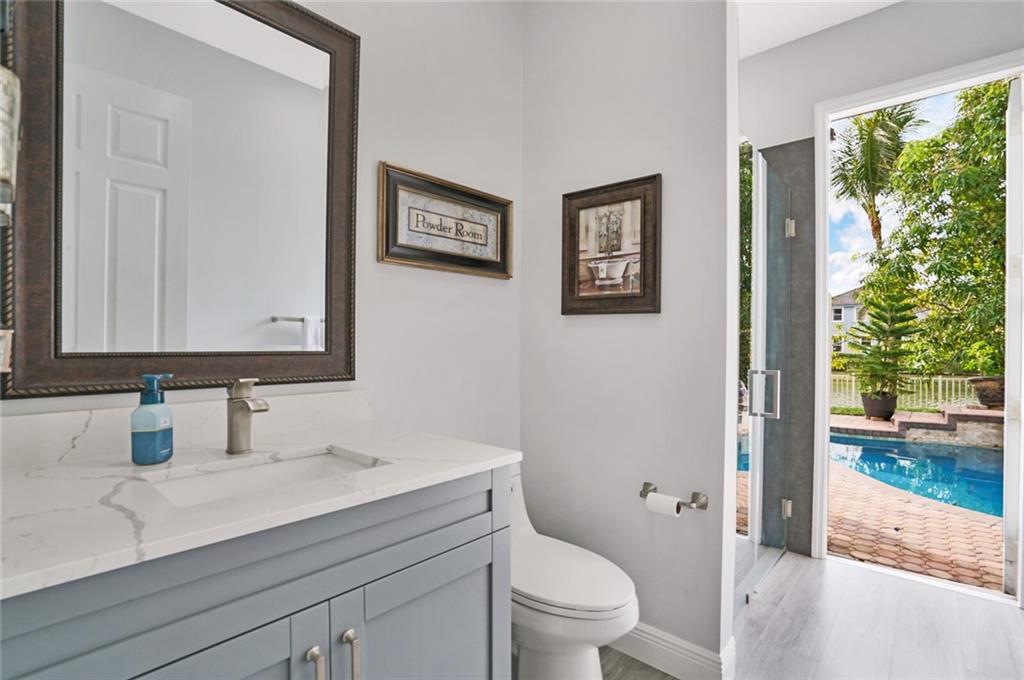 Westchester Lakes 155-47 - Residential