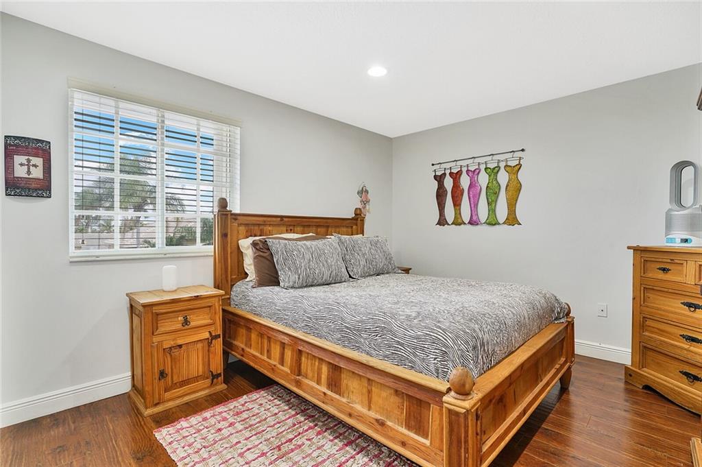 Westchester Lakes 155-47 - Residential