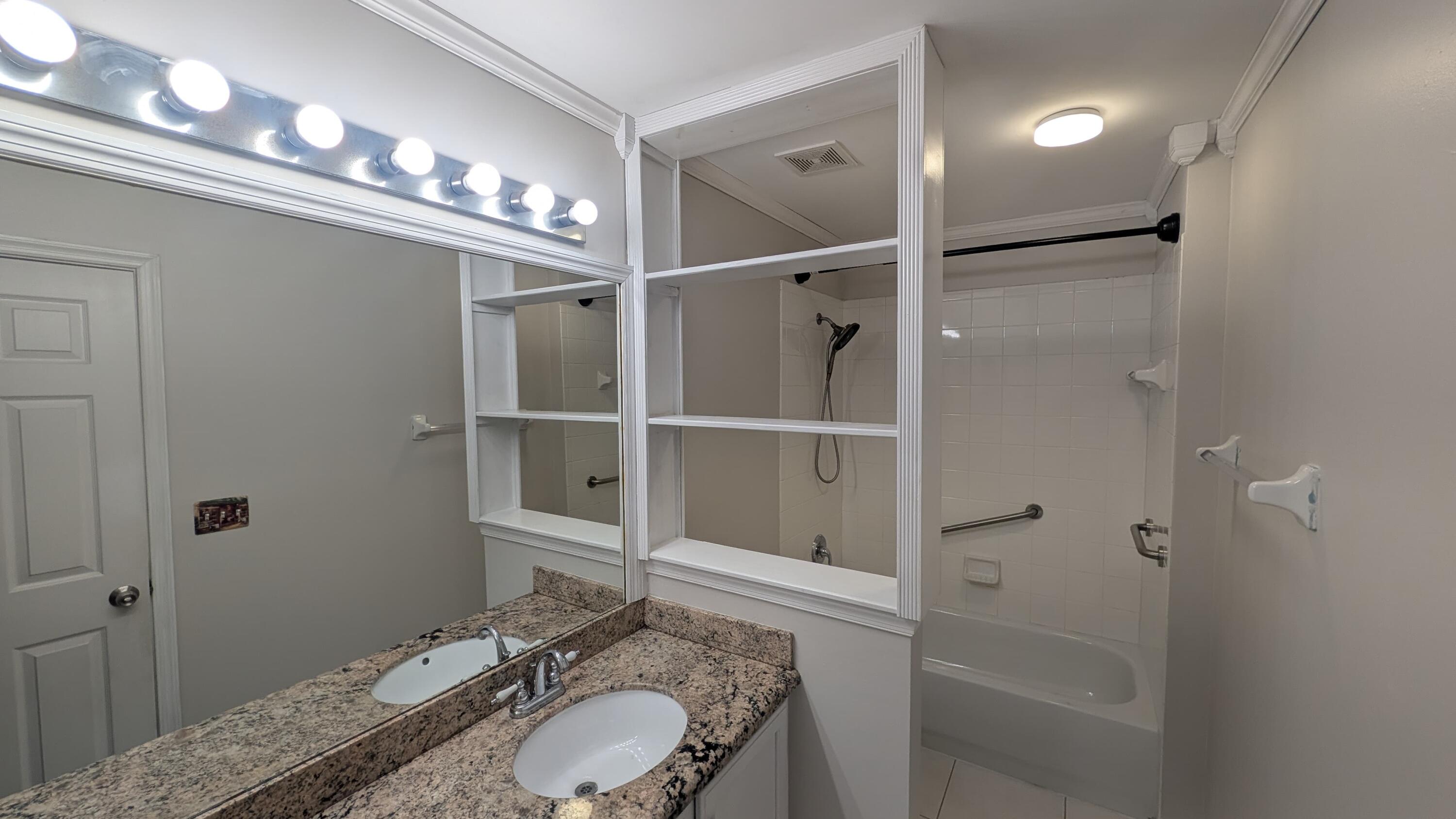 TIMBERWALK PUD - Residential Lease