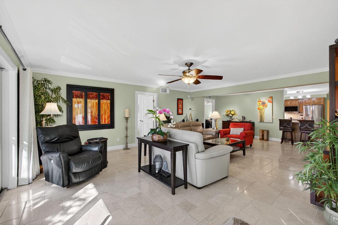 DOTTOR CONDO - Residential