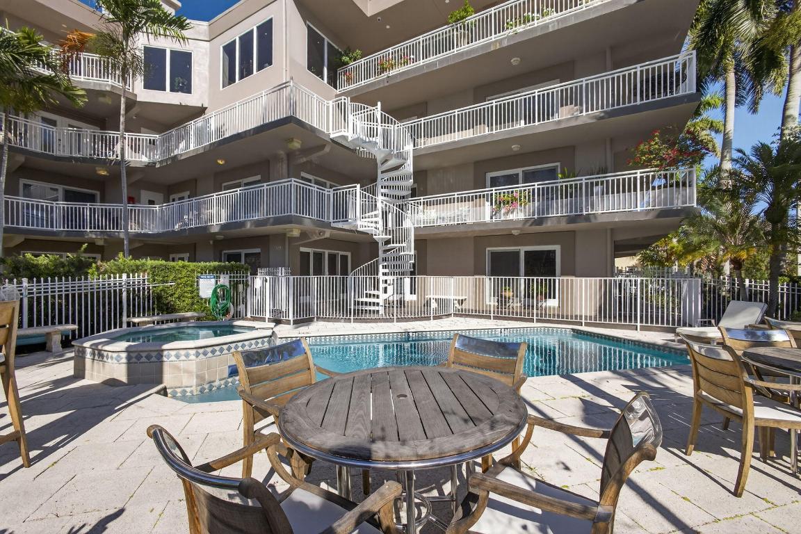 DOTTOR CONDO - Residential