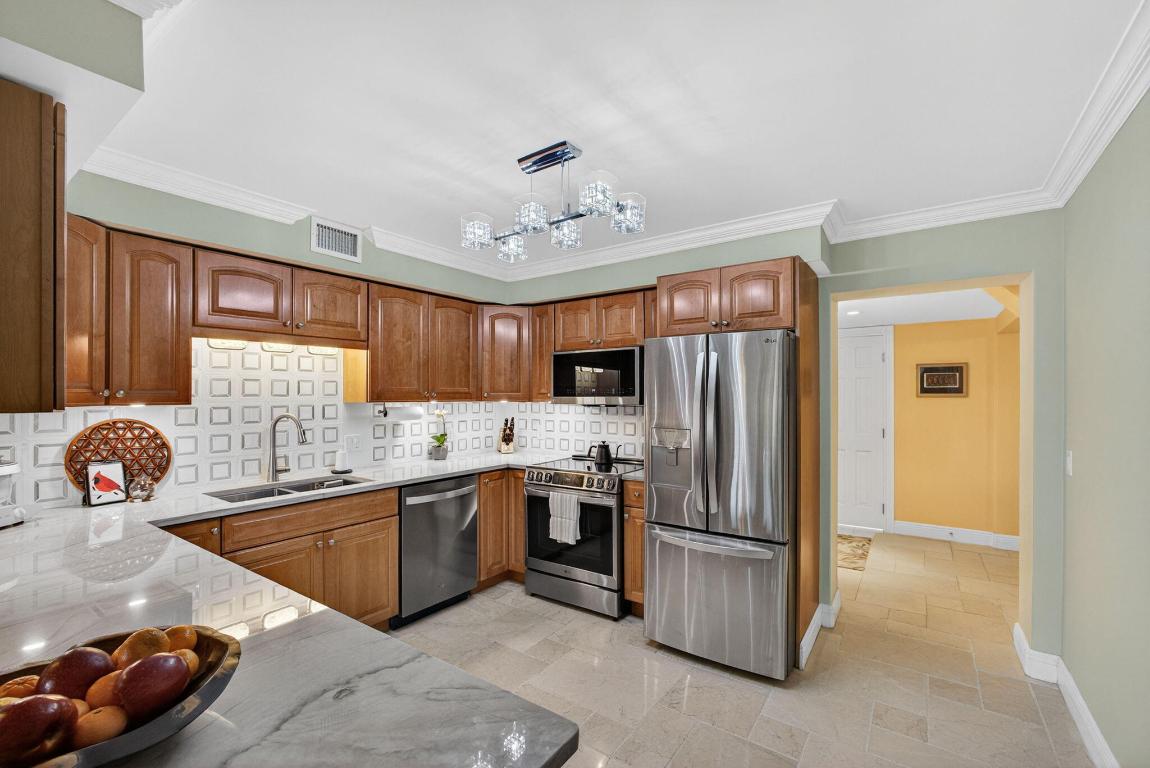 DOTTOR CONDO - Residential