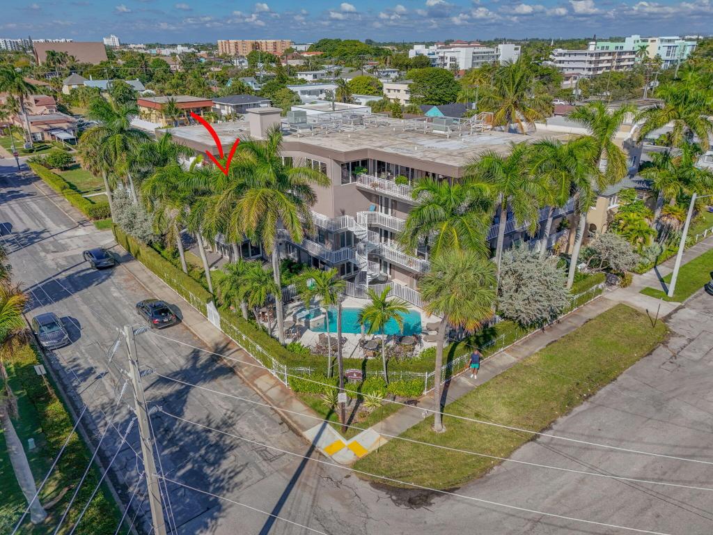 DOTTOR CONDO - Residential