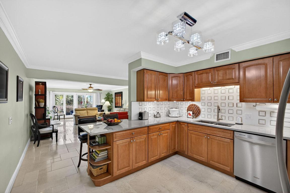 DOTTOR CONDO - Residential