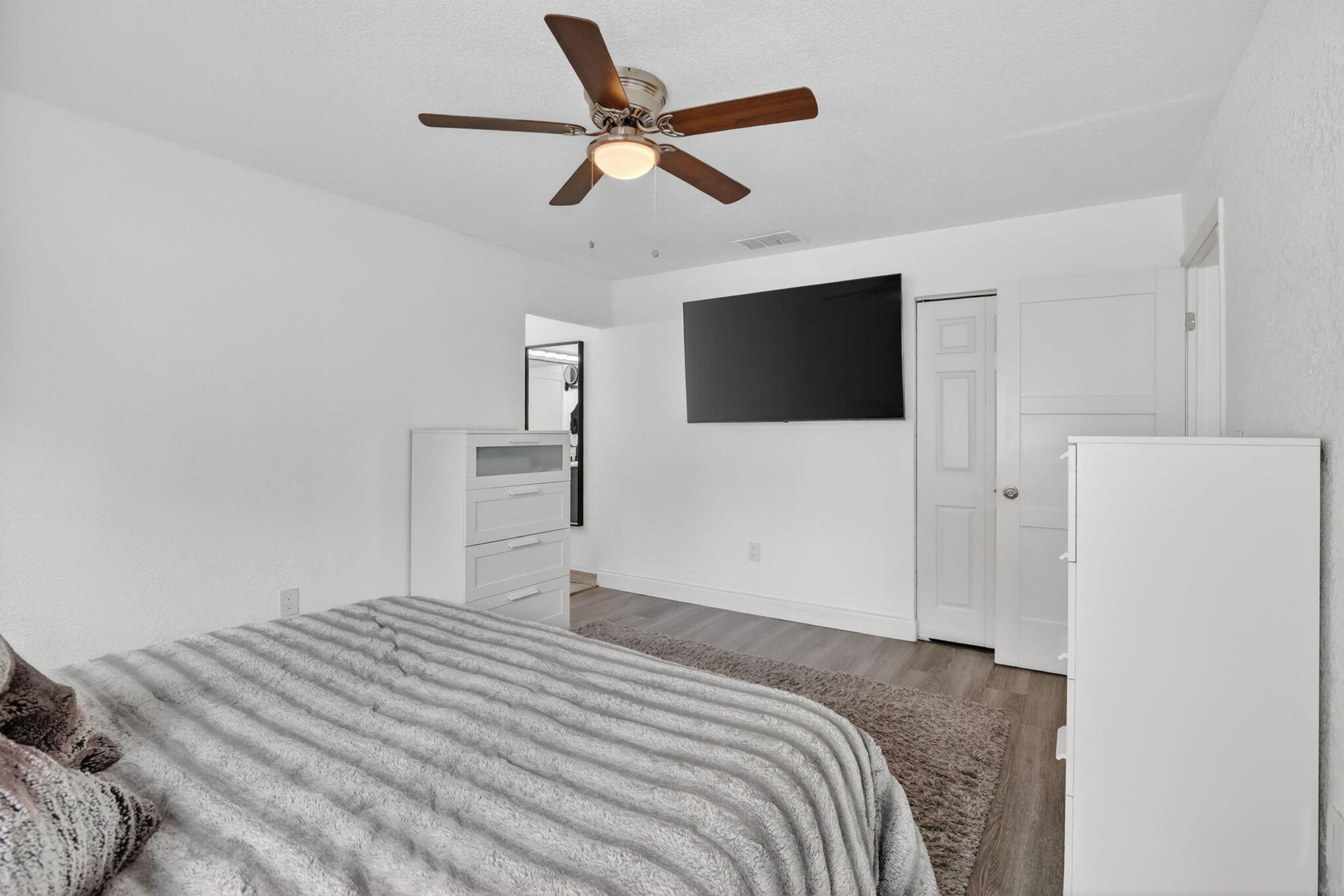 REPLAT OF PORTION - Residential