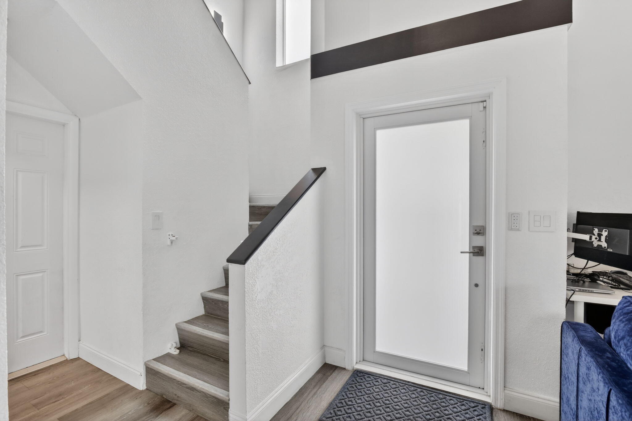 REPLAT OF PORTION - Residential