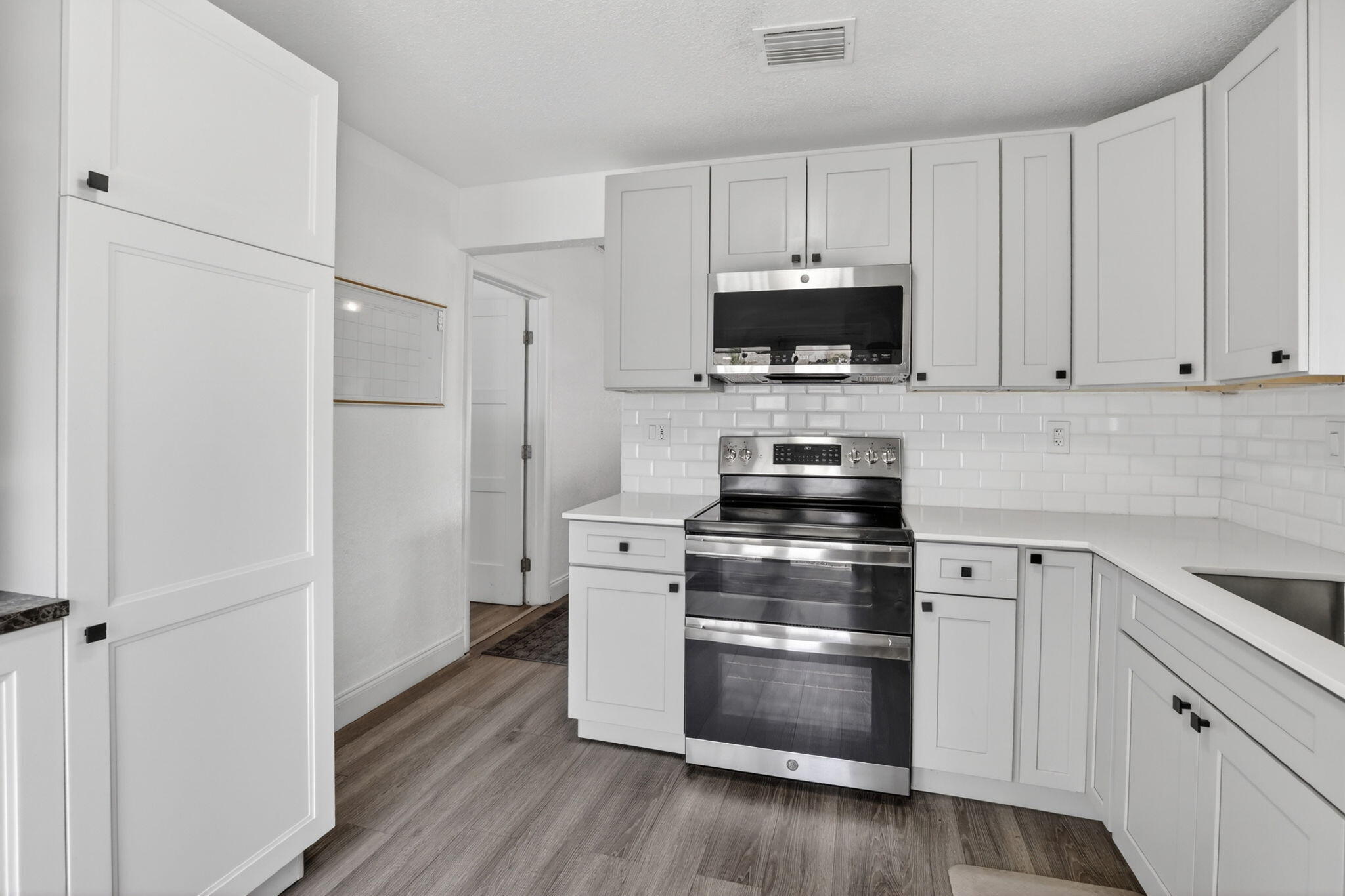 REPLAT OF PORTION - Residential