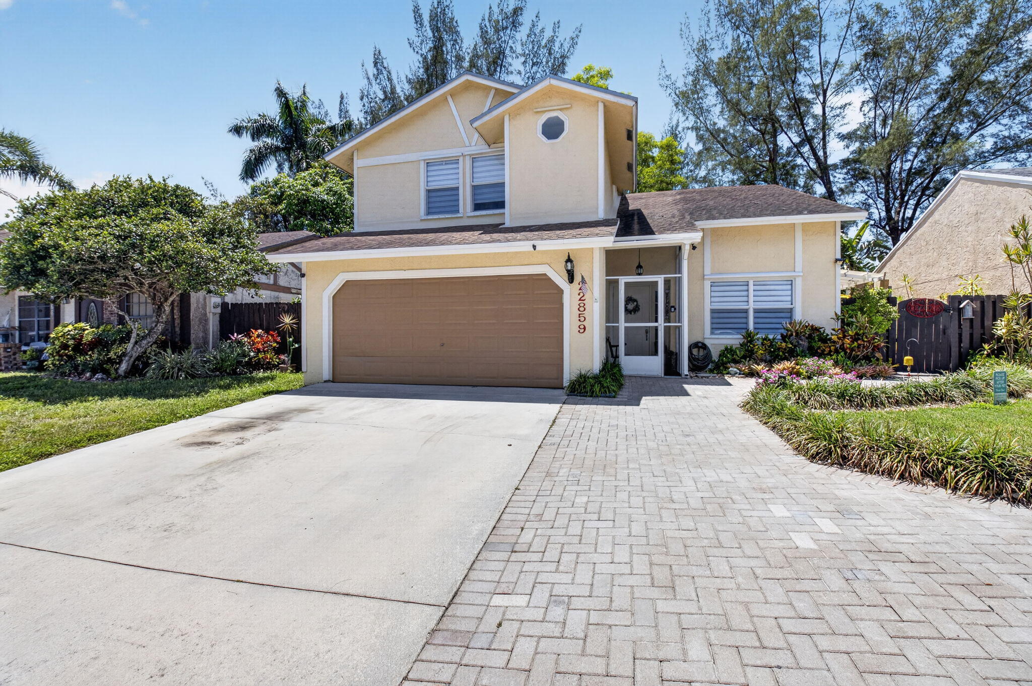 TUDOR WOODS / BOCA HEIGHTS - Residential