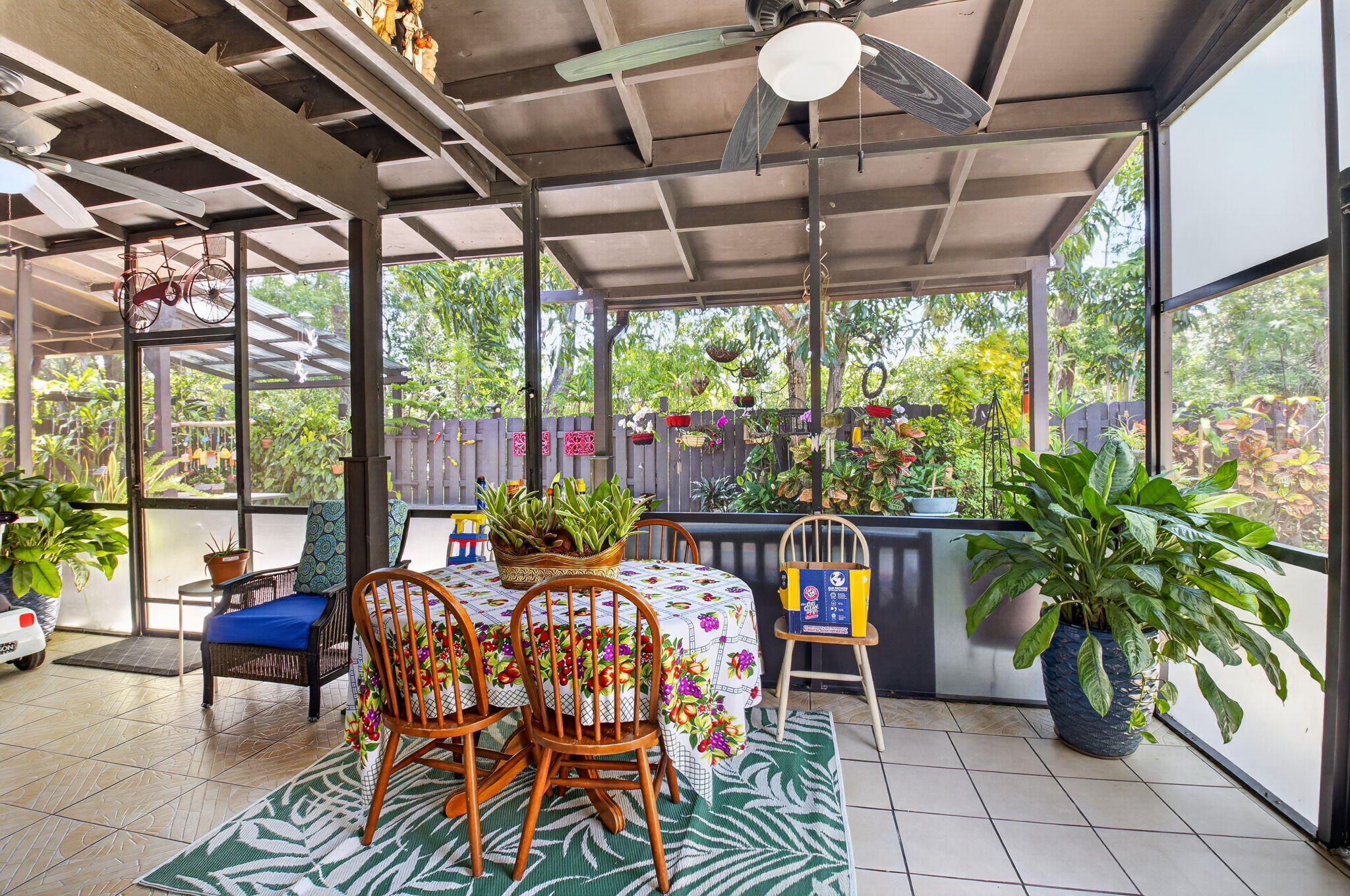 TUDOR WOODS / BOCA HEIGHTS - Residential