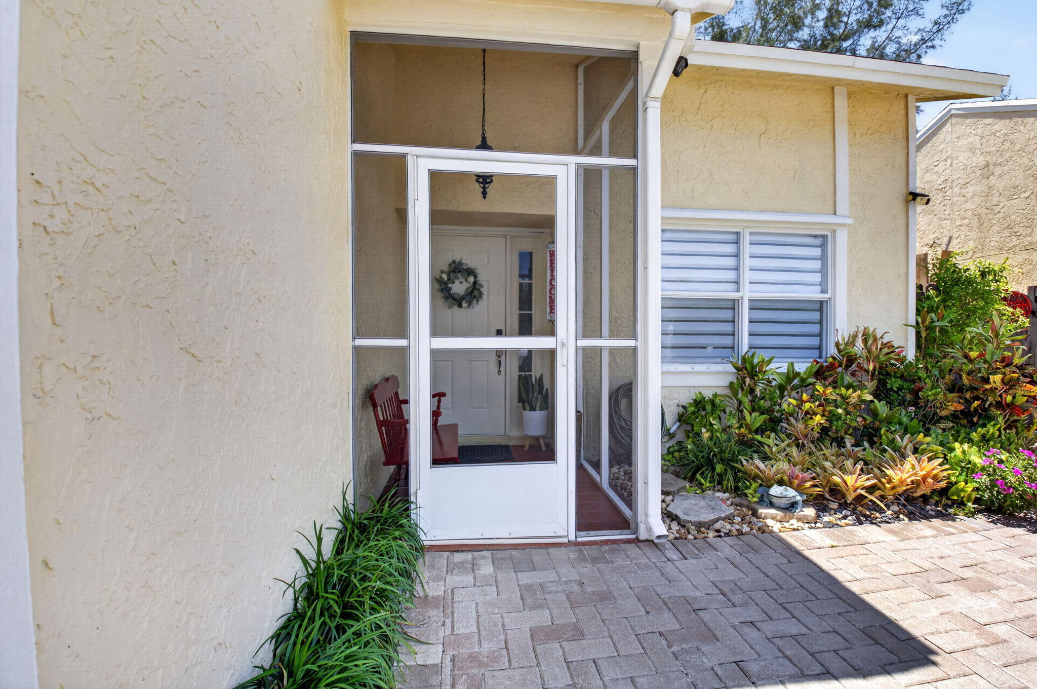 TUDOR WOODS / BOCA HEIGHTS - Residential