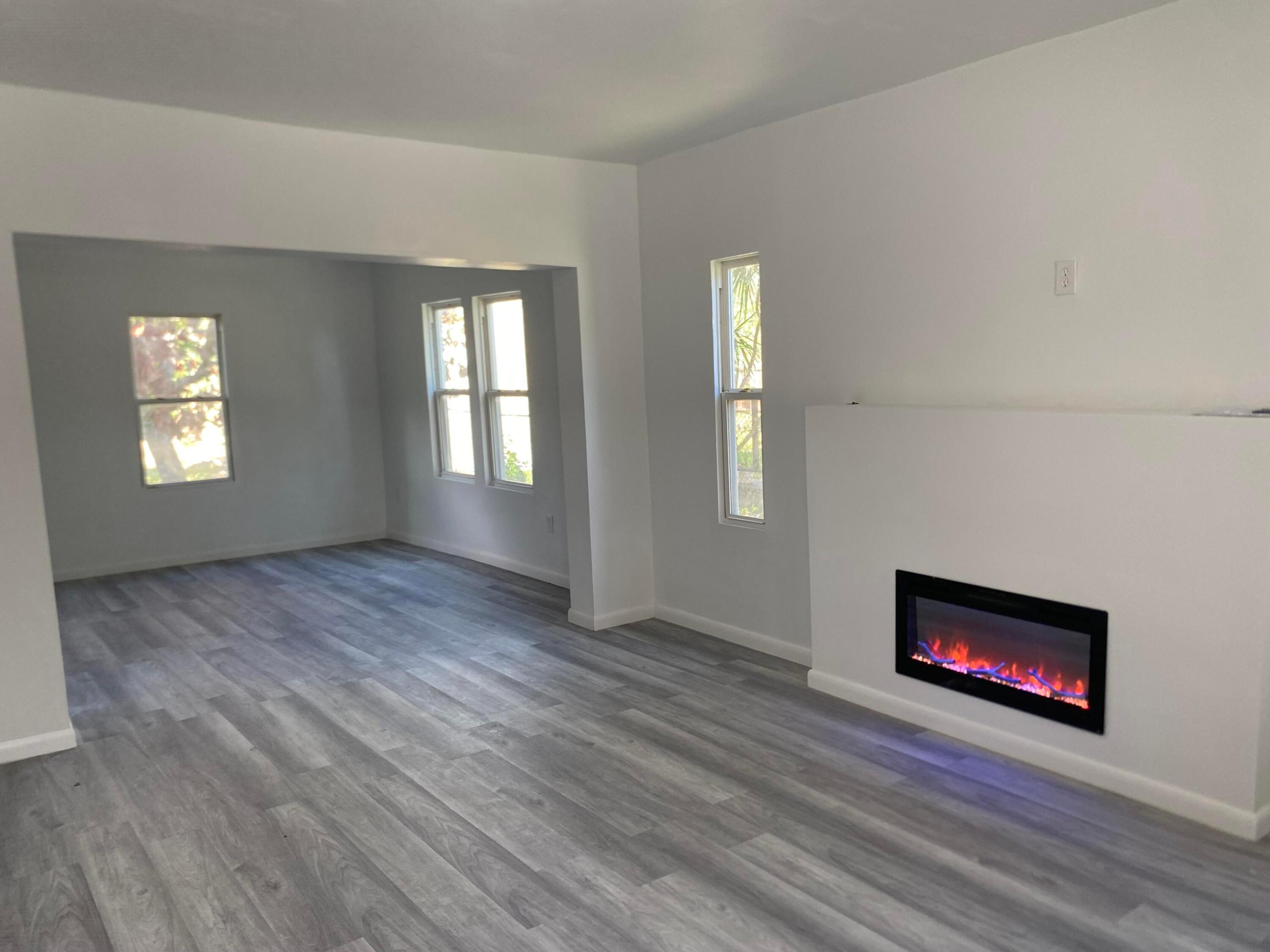 M E GOLDSMITH'S SUBDIVISION - Residential