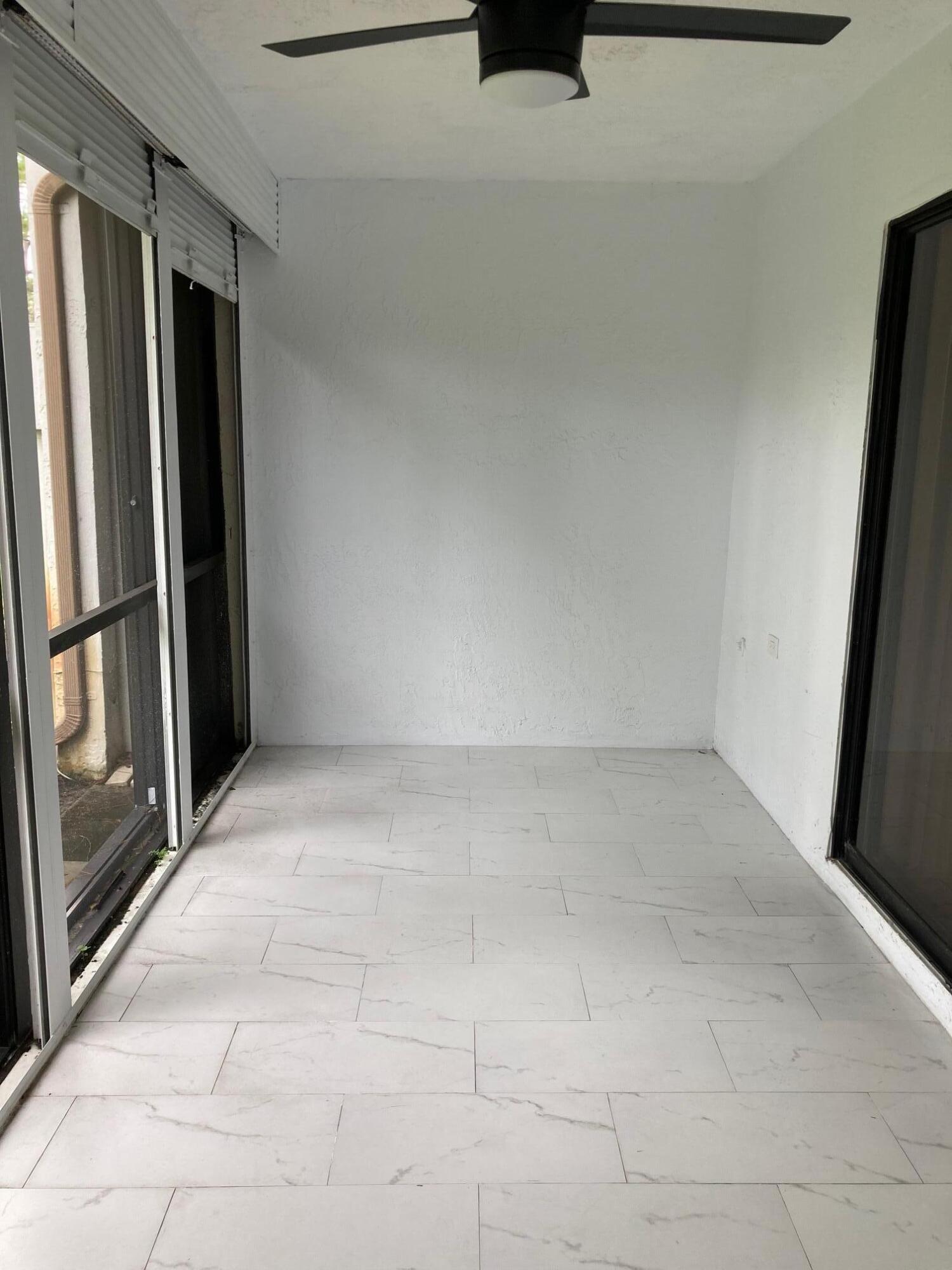 VILLAGES OF WOODLAKE 2 - Residential Lease
