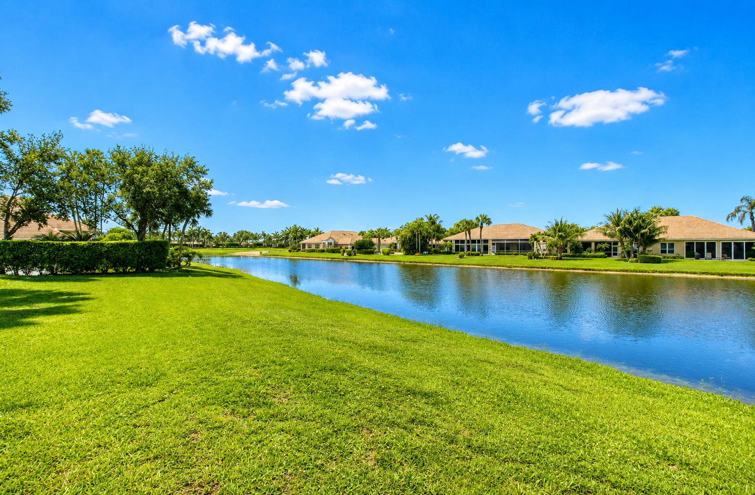 ABERDEEN STRATFORD CONDO - Residential