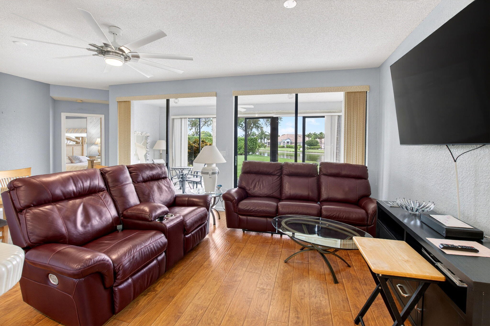 ABERDEEN STRATFORD CONDO - Residential