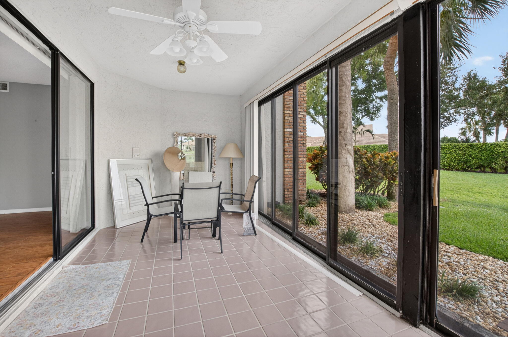 ABERDEEN STRATFORD CONDO - Residential