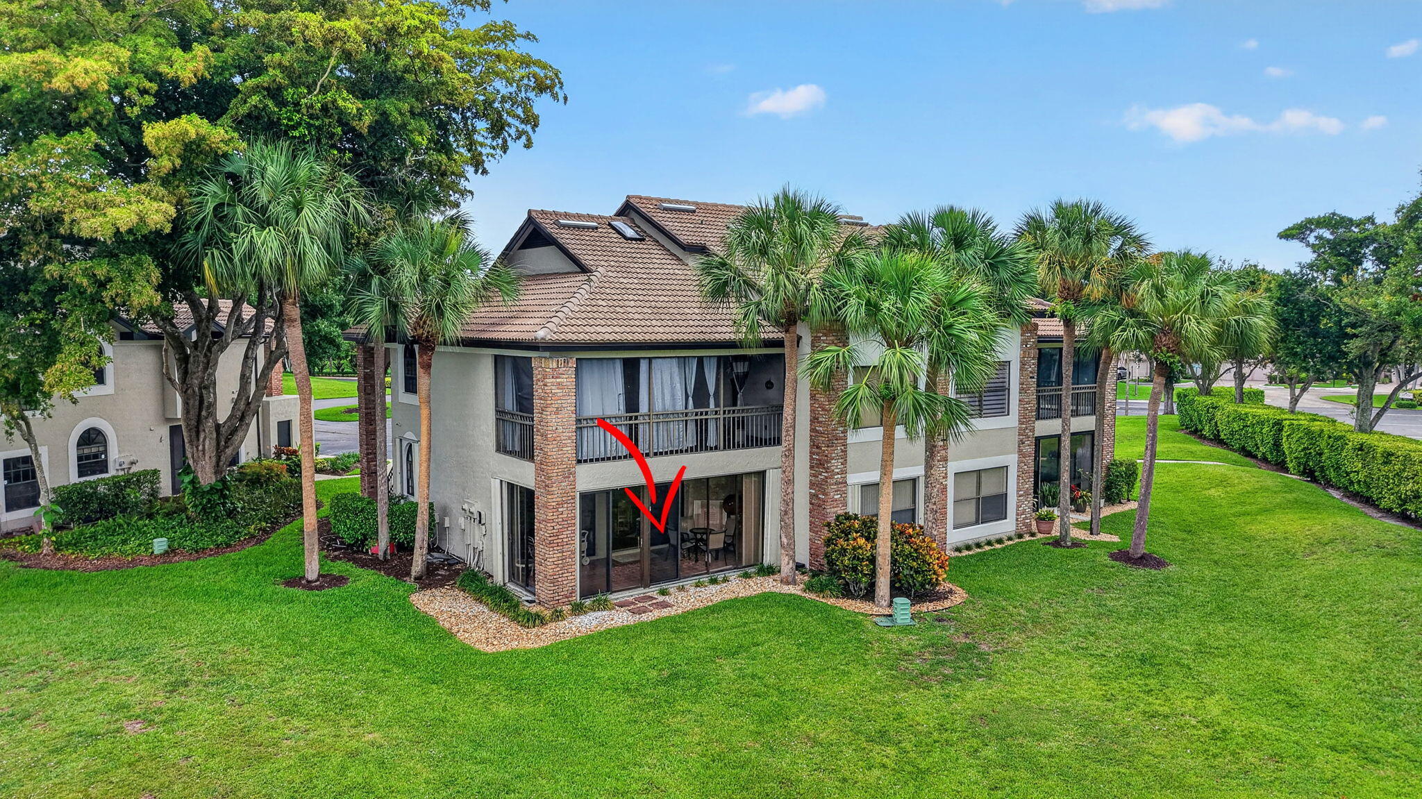 ABERDEEN STRATFORD CONDO - Residential