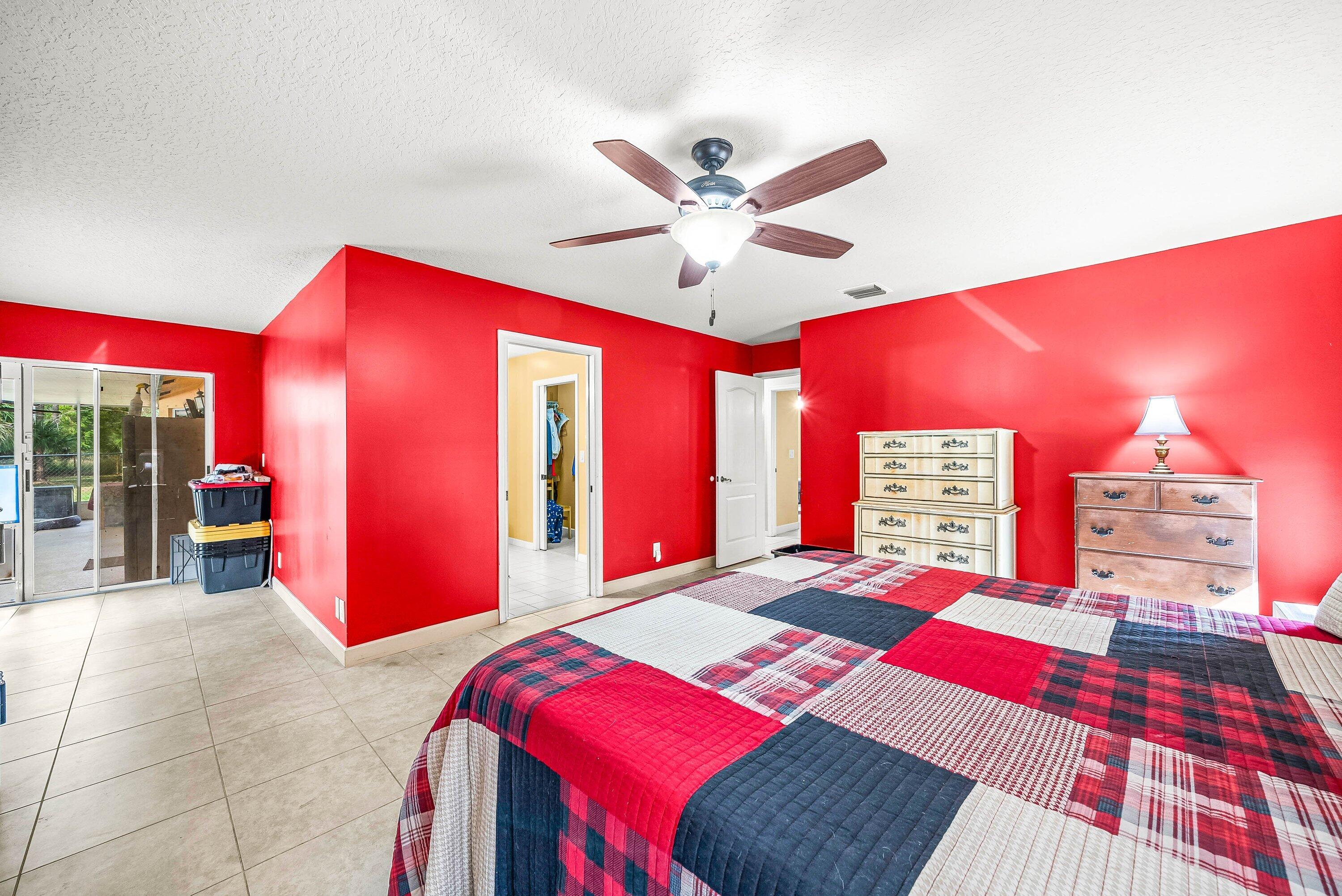 LOXAHATCHEE GROVES - Residential