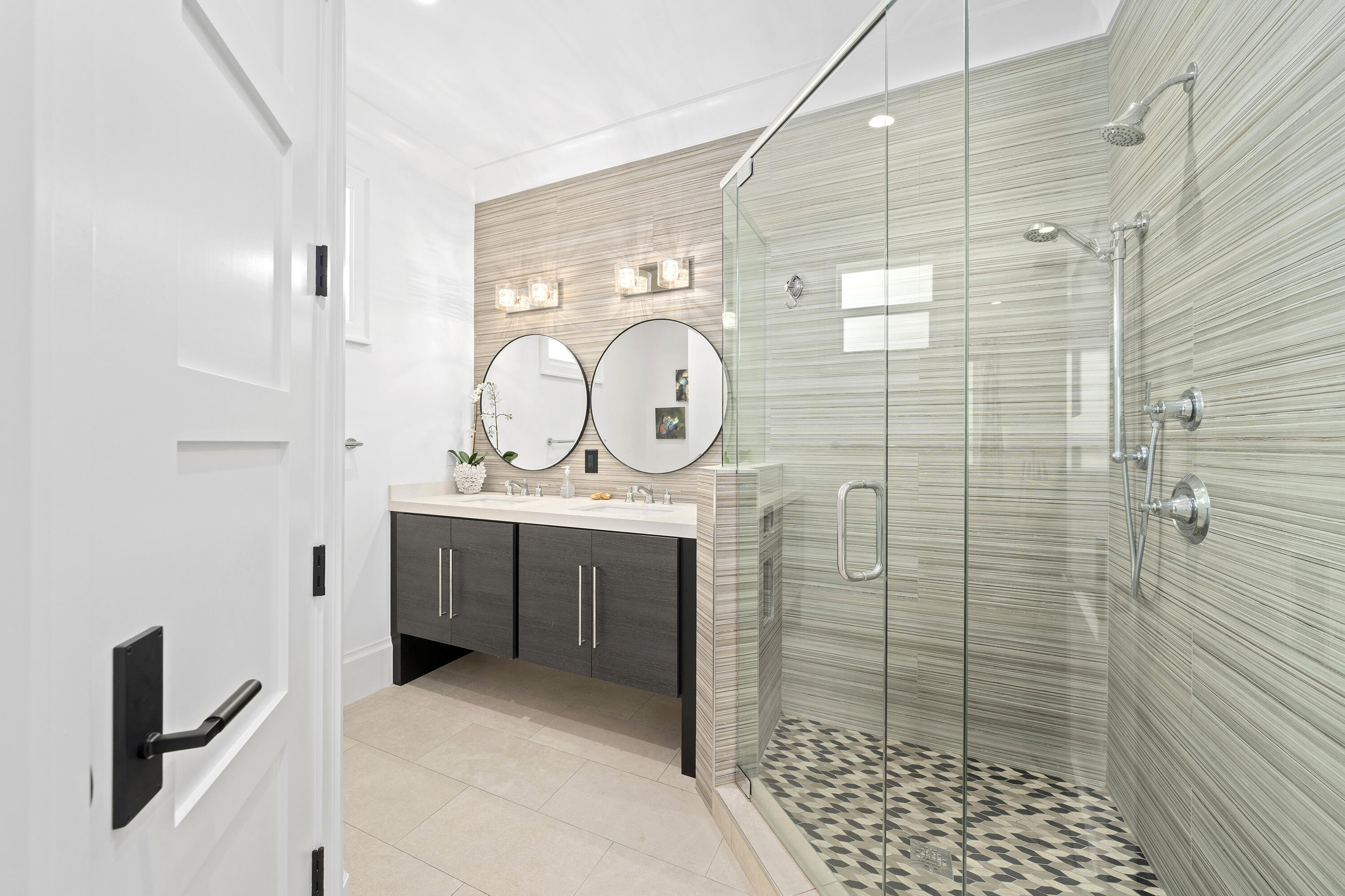 HARBOR VILLAGE SEC F - Residential