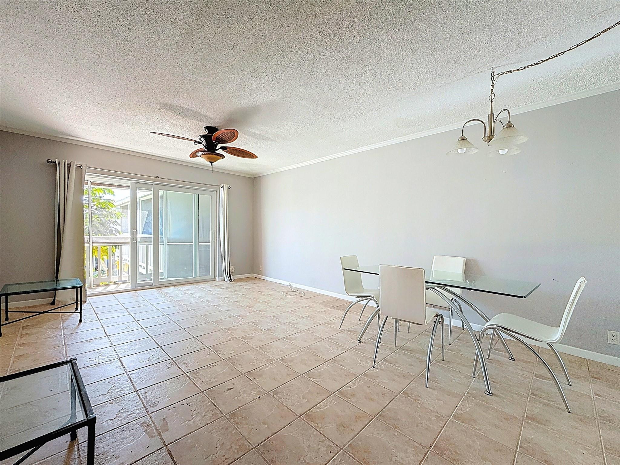 RIVER HOUSE GARDENS CONDO - Residential Lease