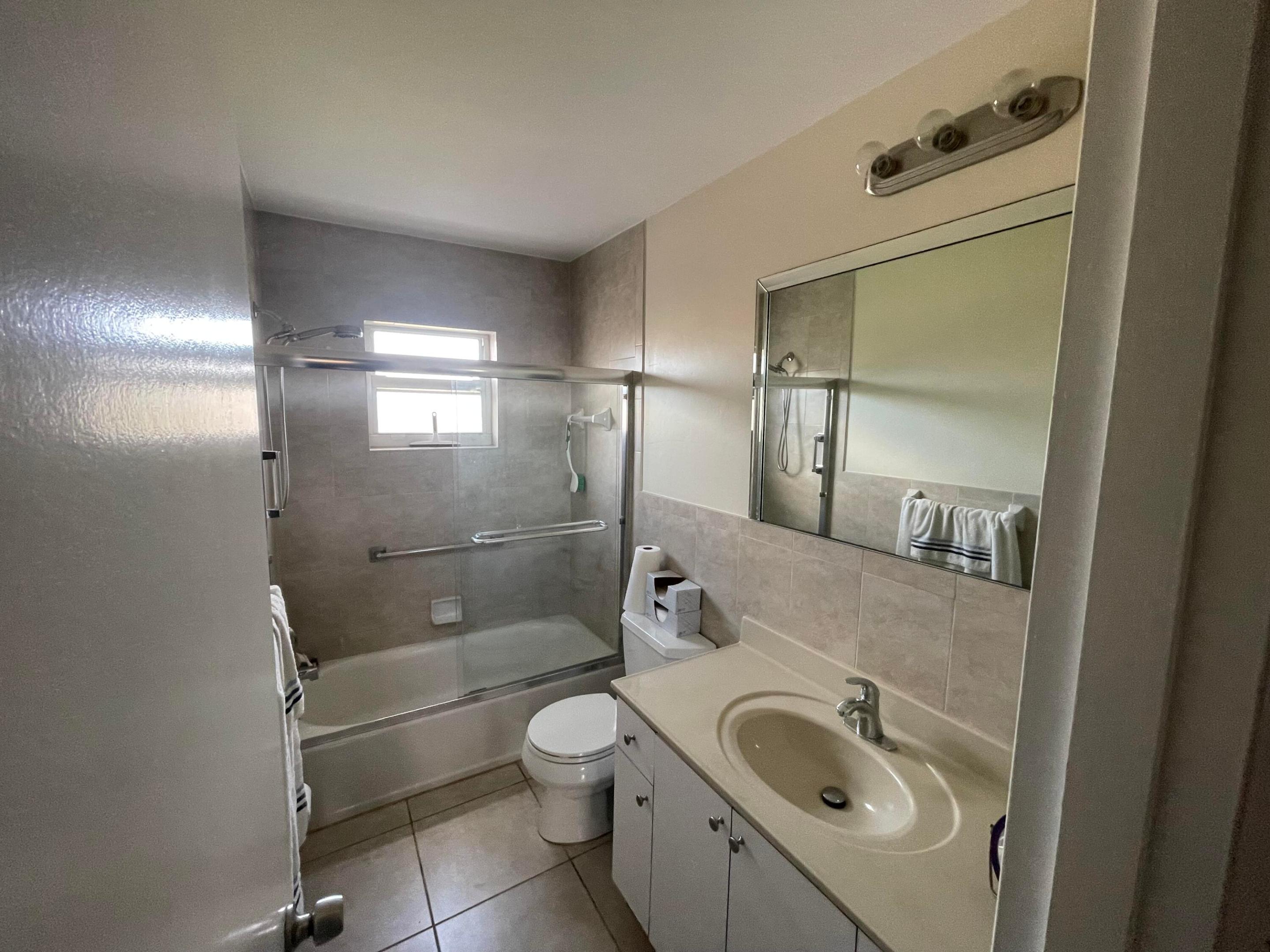 BEVERLY HILLS CONDO NUMBER NINE - Residential