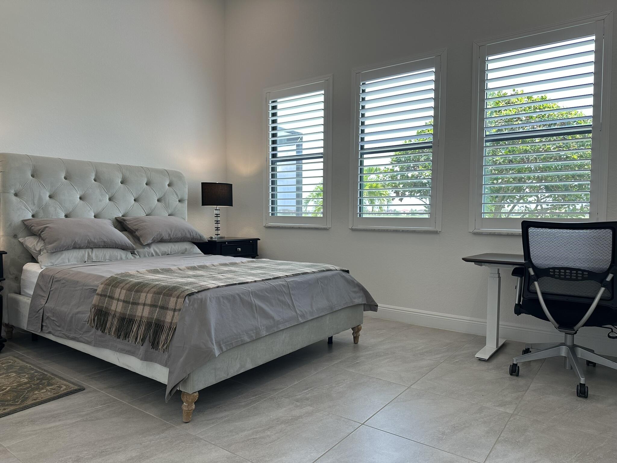 PARKLAND BAY - Residential
