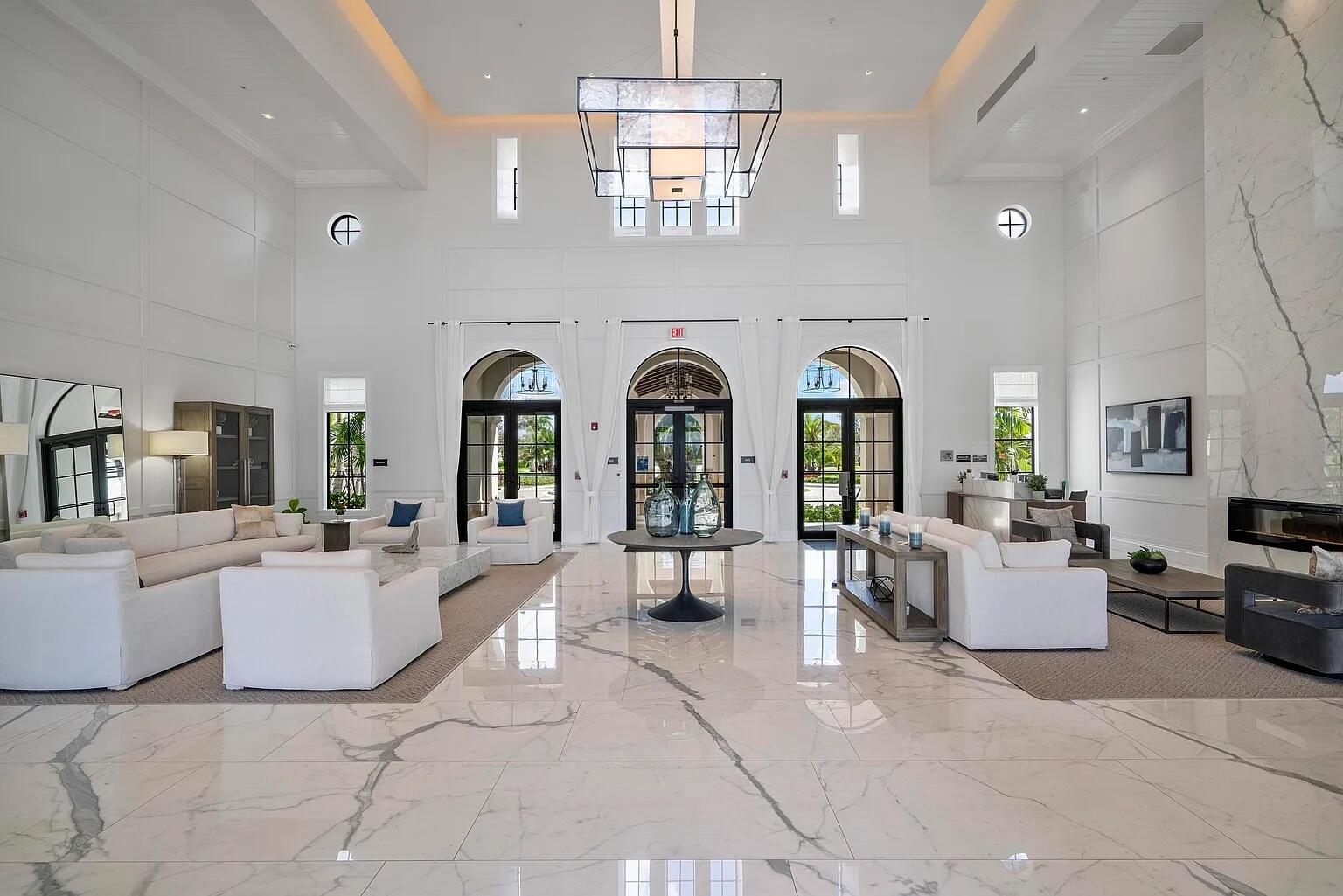 PARKLAND BAY - Residential