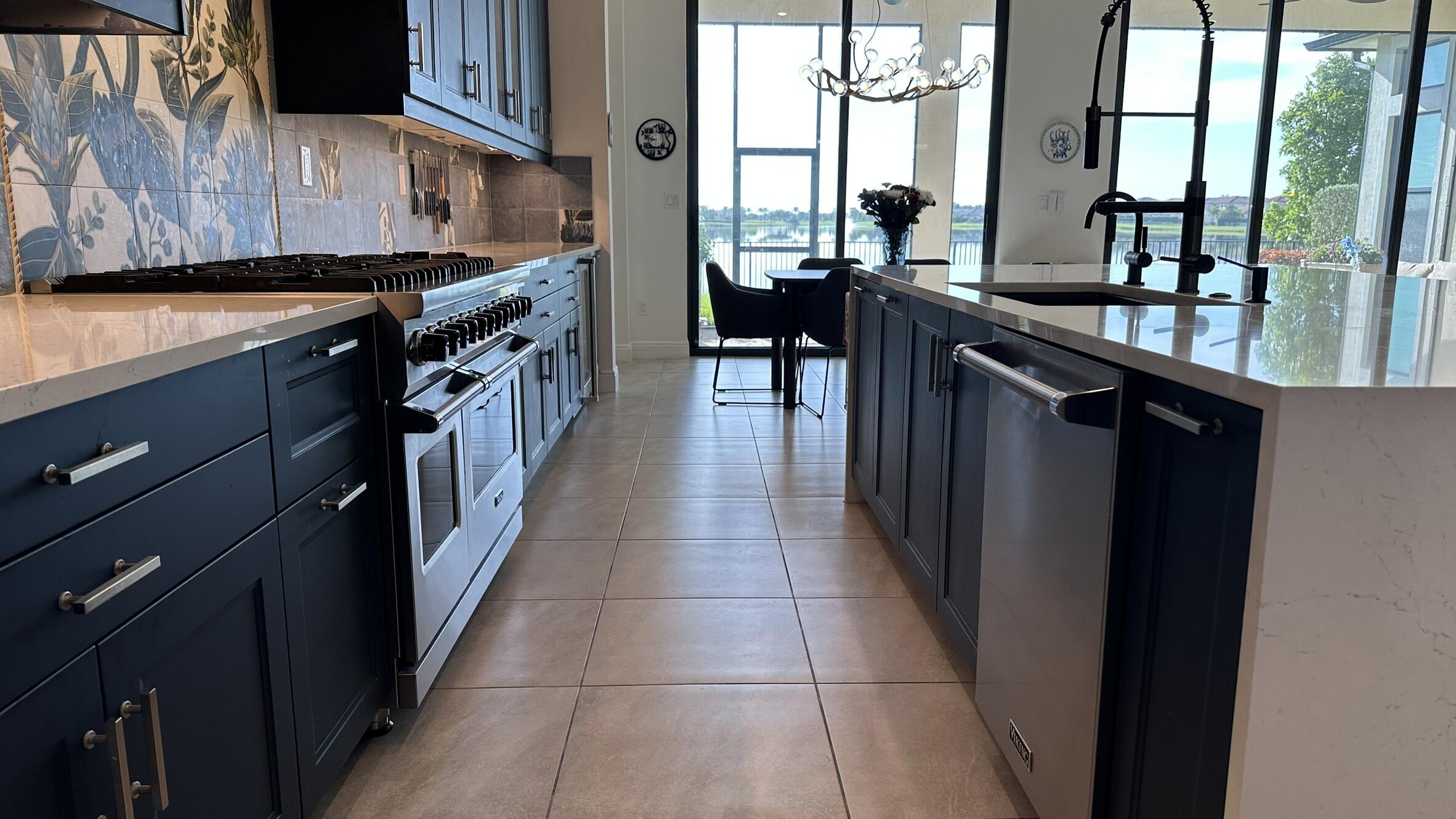 PARKLAND BAY - Residential