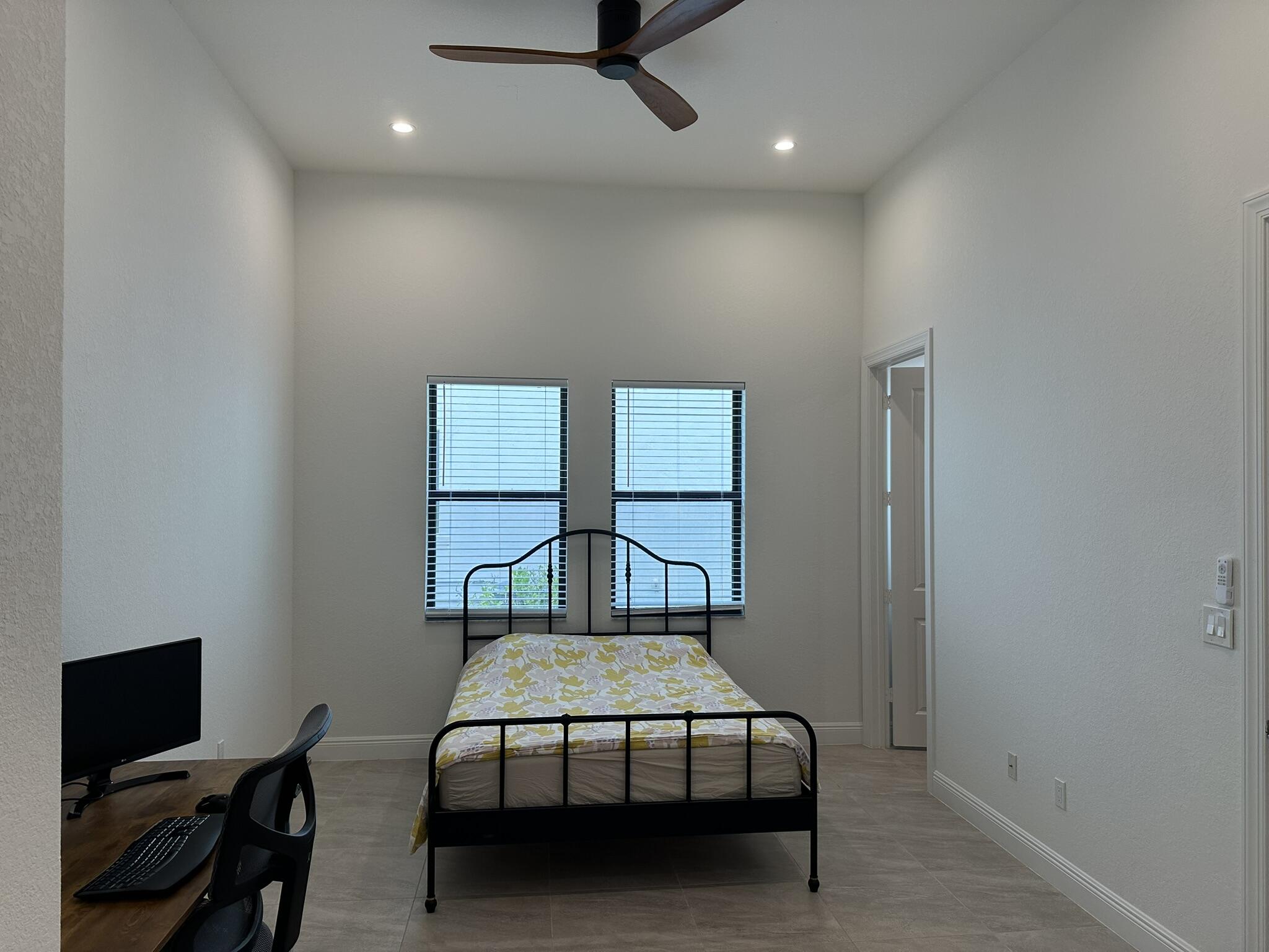 PARKLAND BAY - Residential