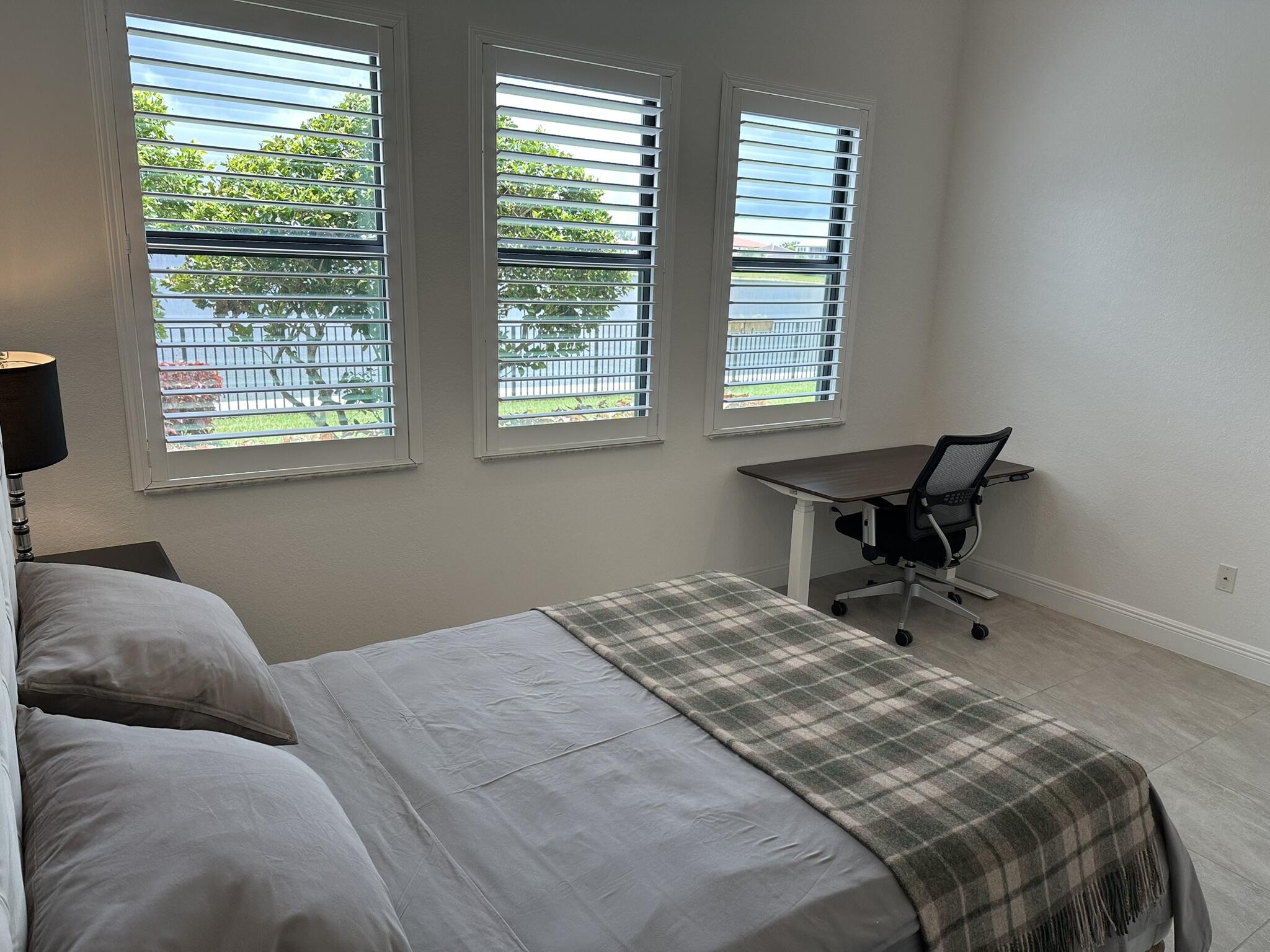 PARKLAND BAY - Residential