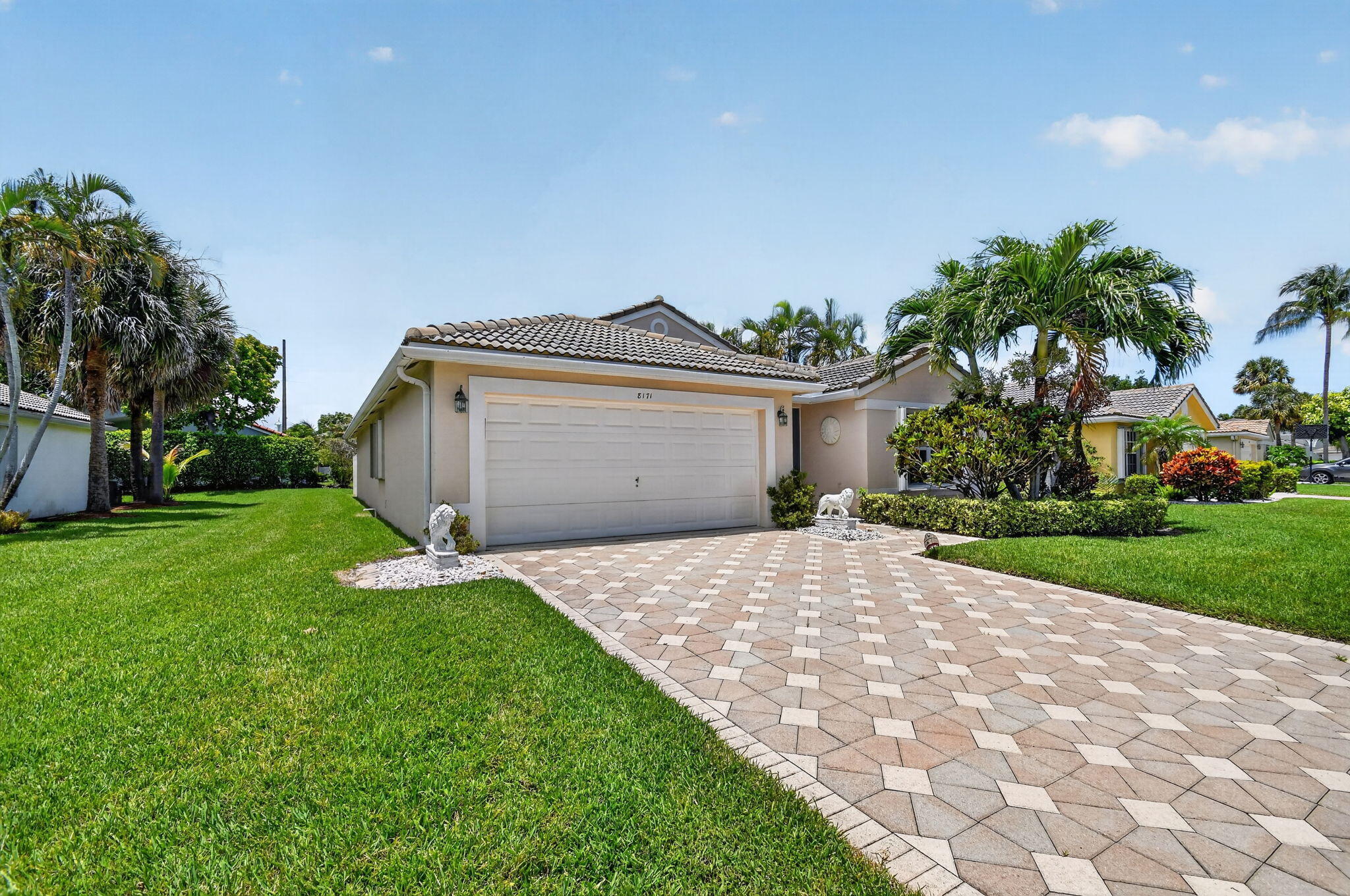 Grande Palms - Residential