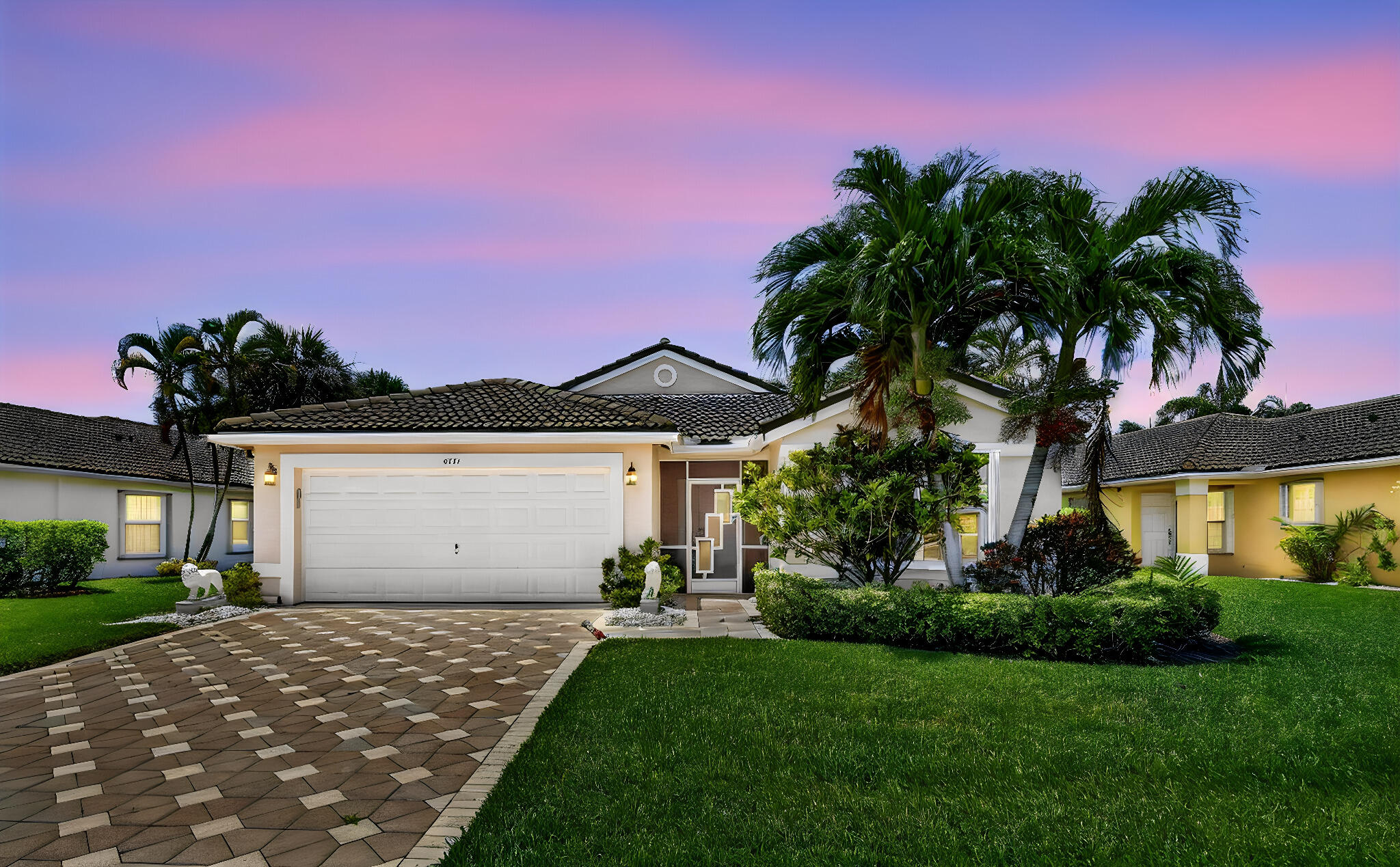Grande Palms - Residential