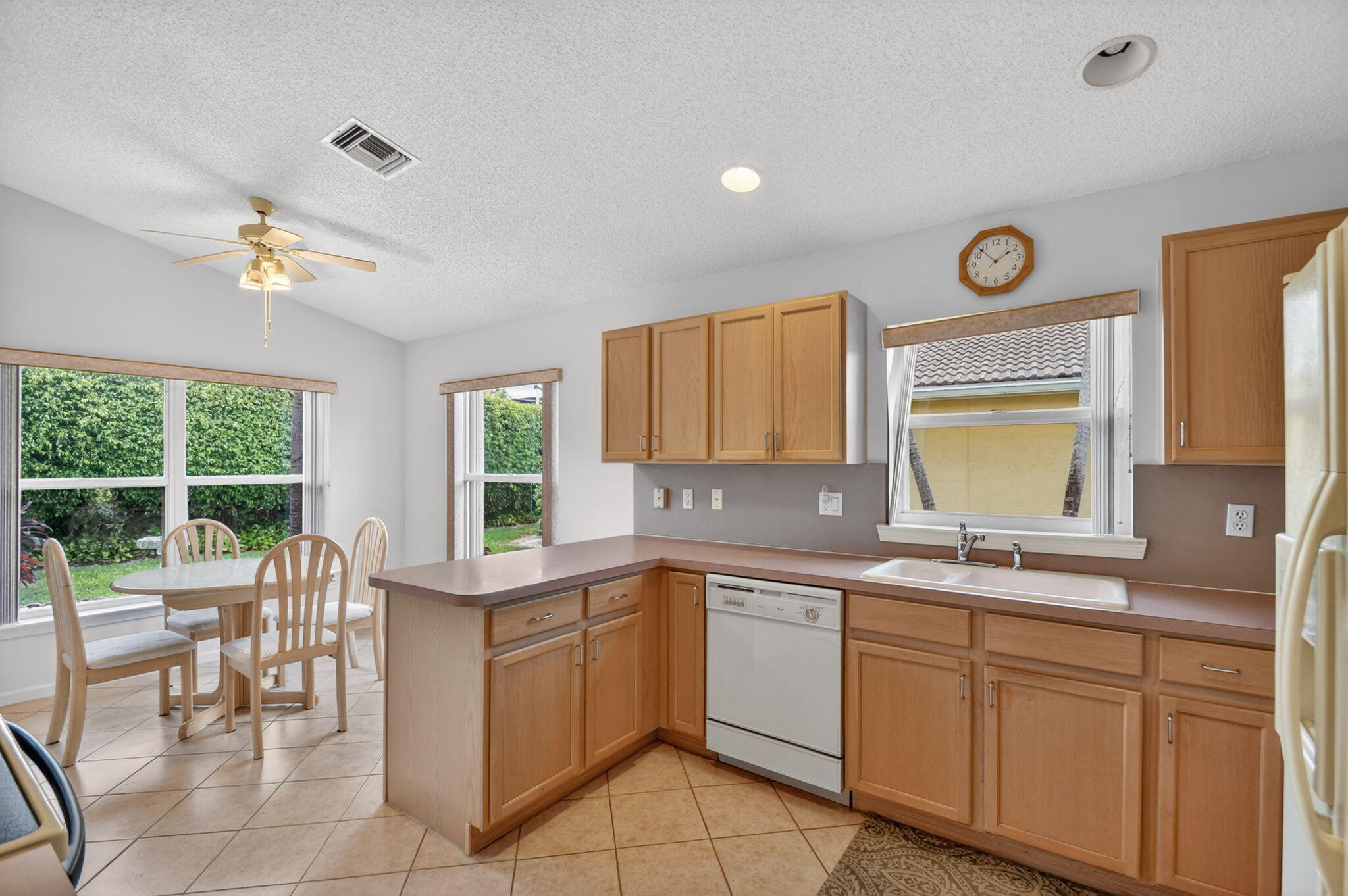 Grande Palms - Residential