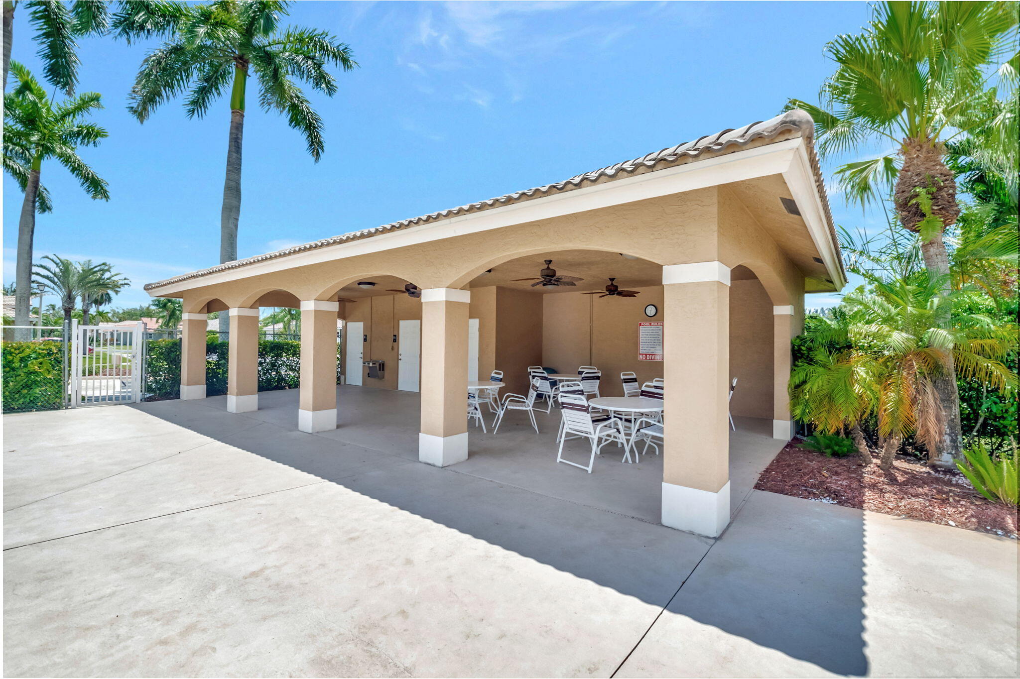 Grande Palms - Residential