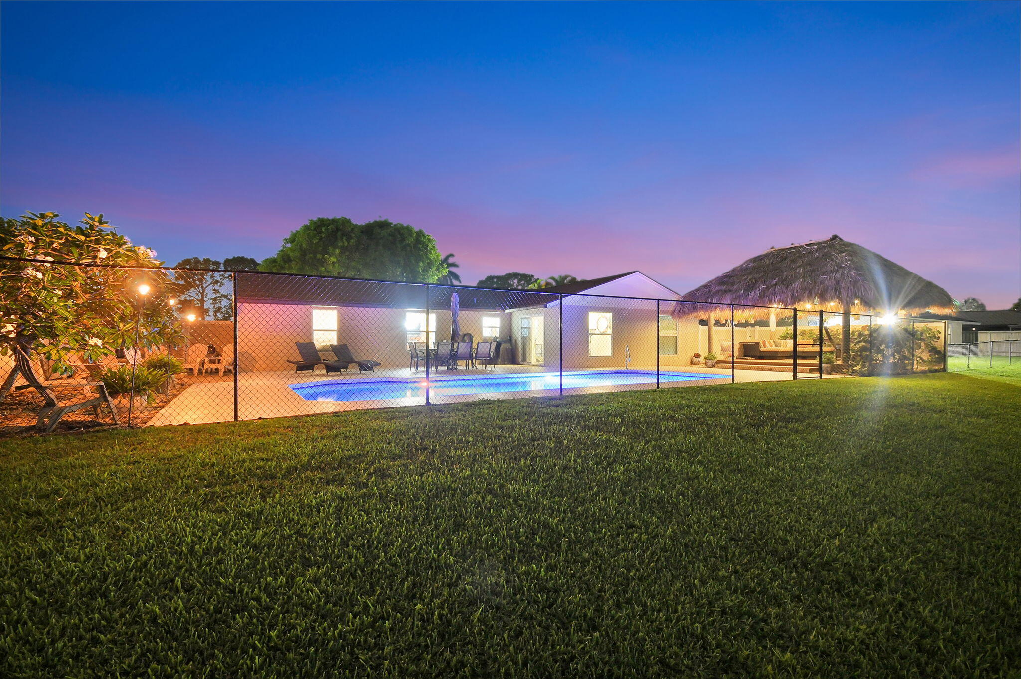 LE CHALET IV-B - Residential