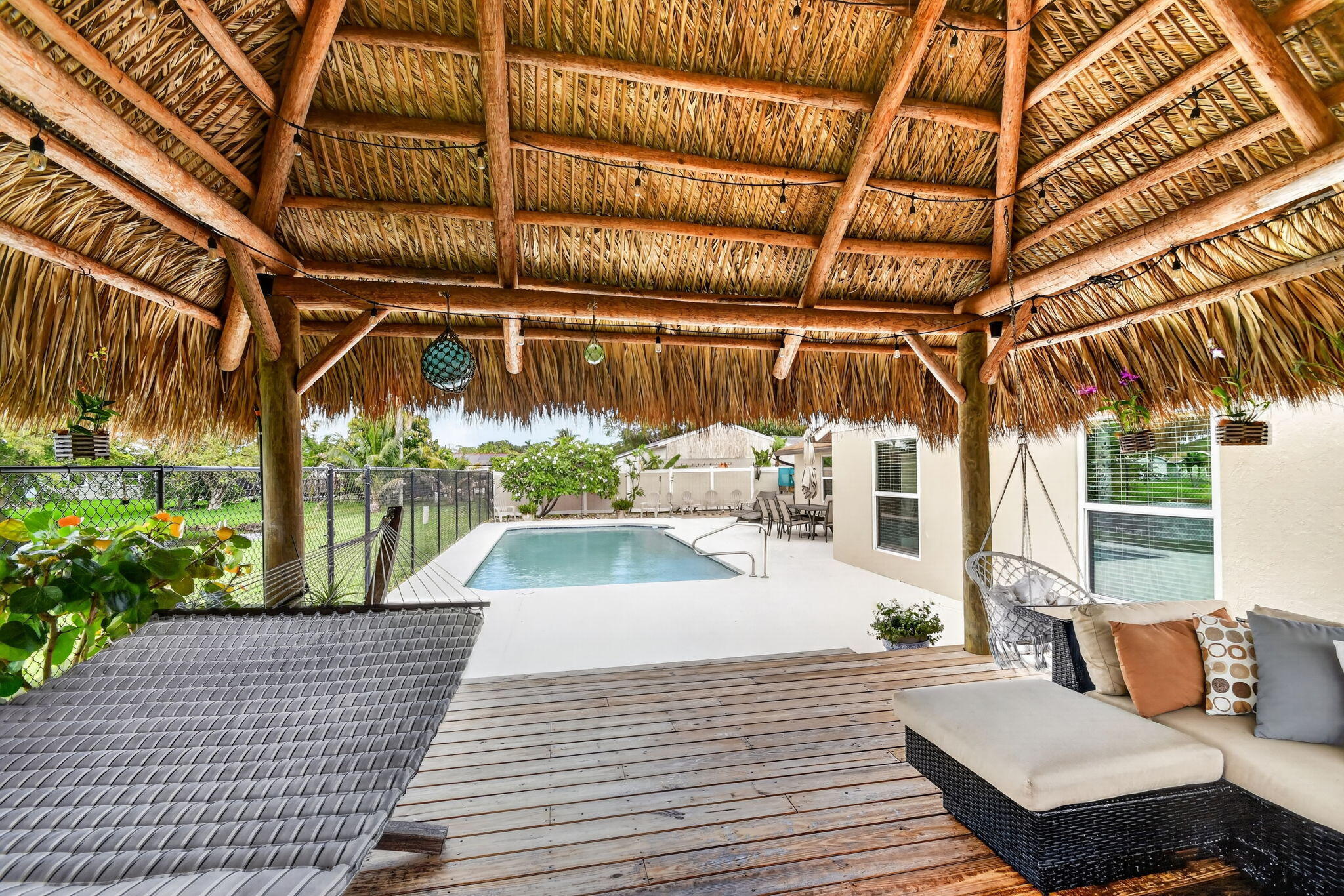 LE CHALET IV-B - Residential
