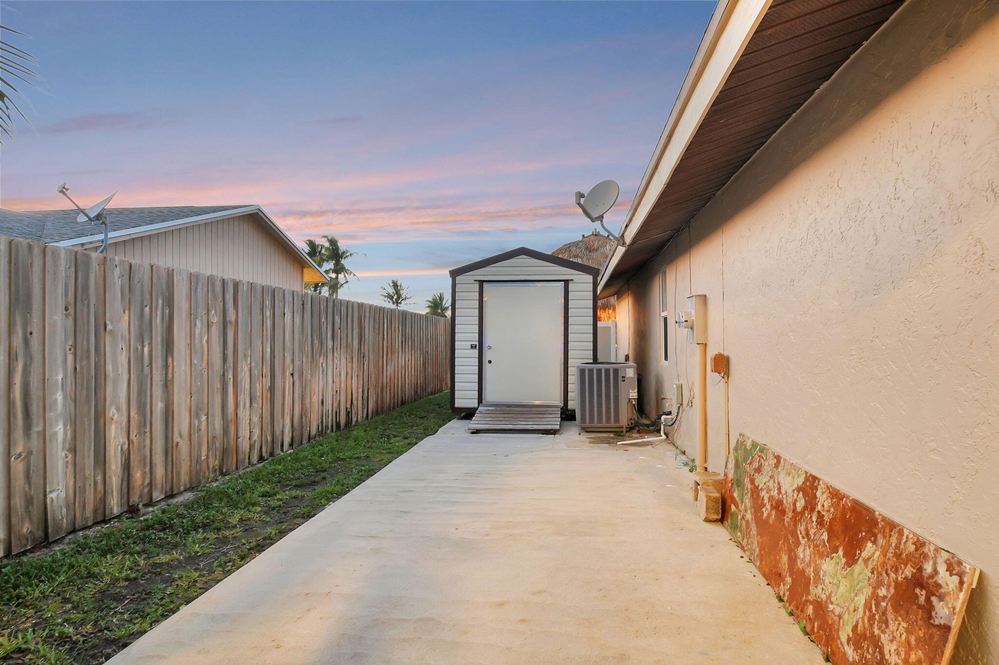 LE CHALET IV-B - Residential