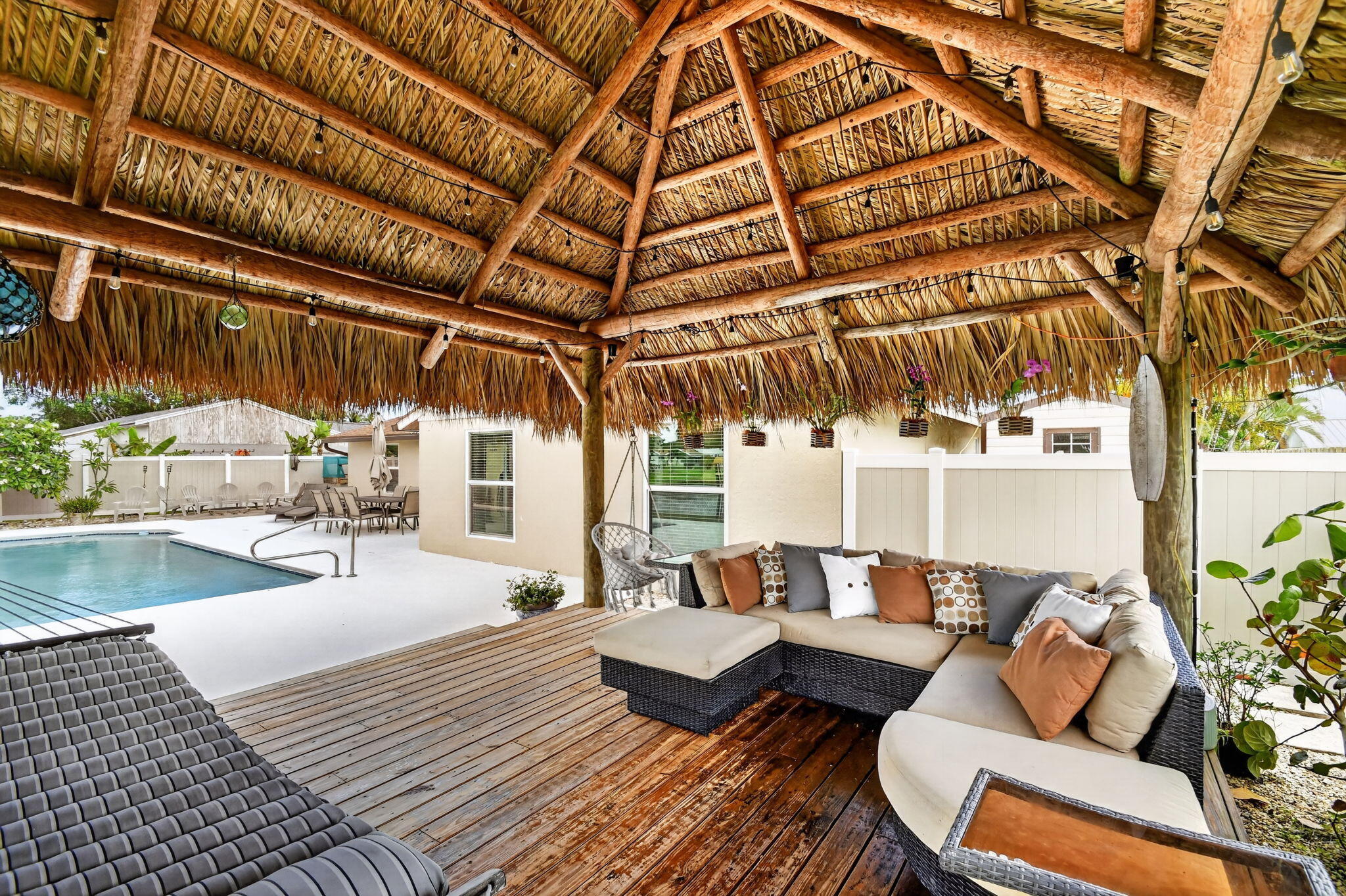 LE CHALET IV-B - Residential